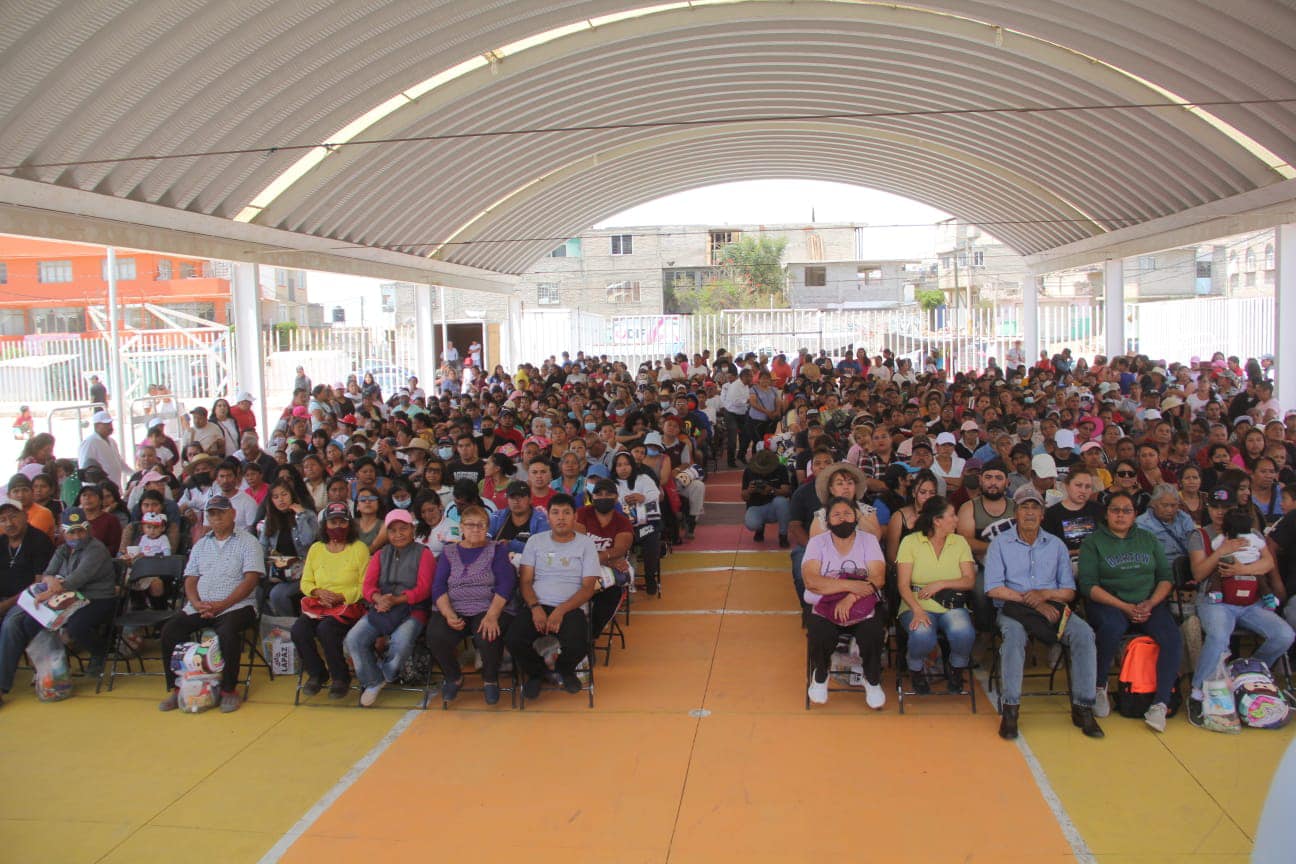 1680807445 856 BENEFICIOS La Presidenta Municipal Cristina Gonzalez Cruz dio inicio