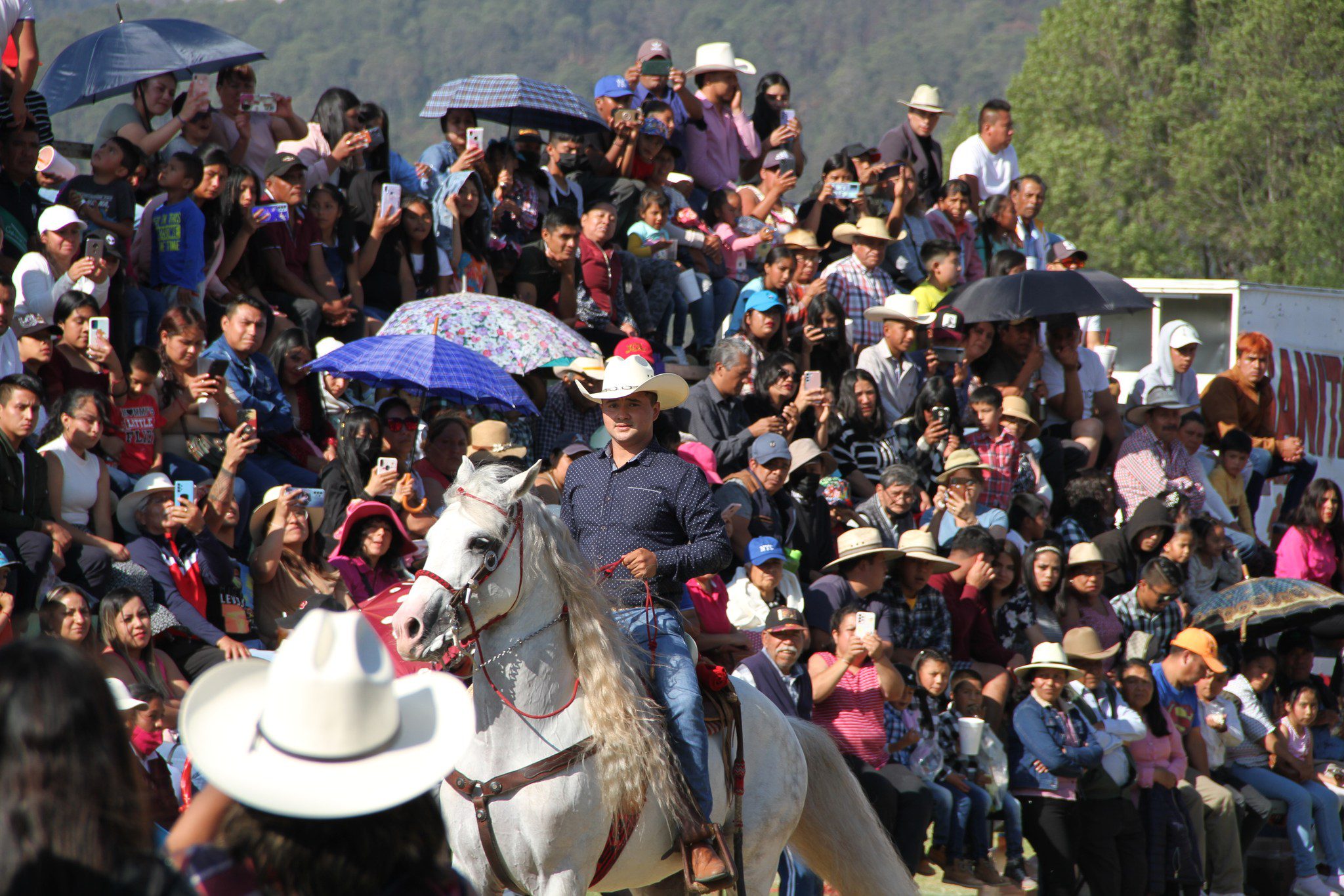 1680808881 594 El 4to dia de Feria se vivio y se disfruto