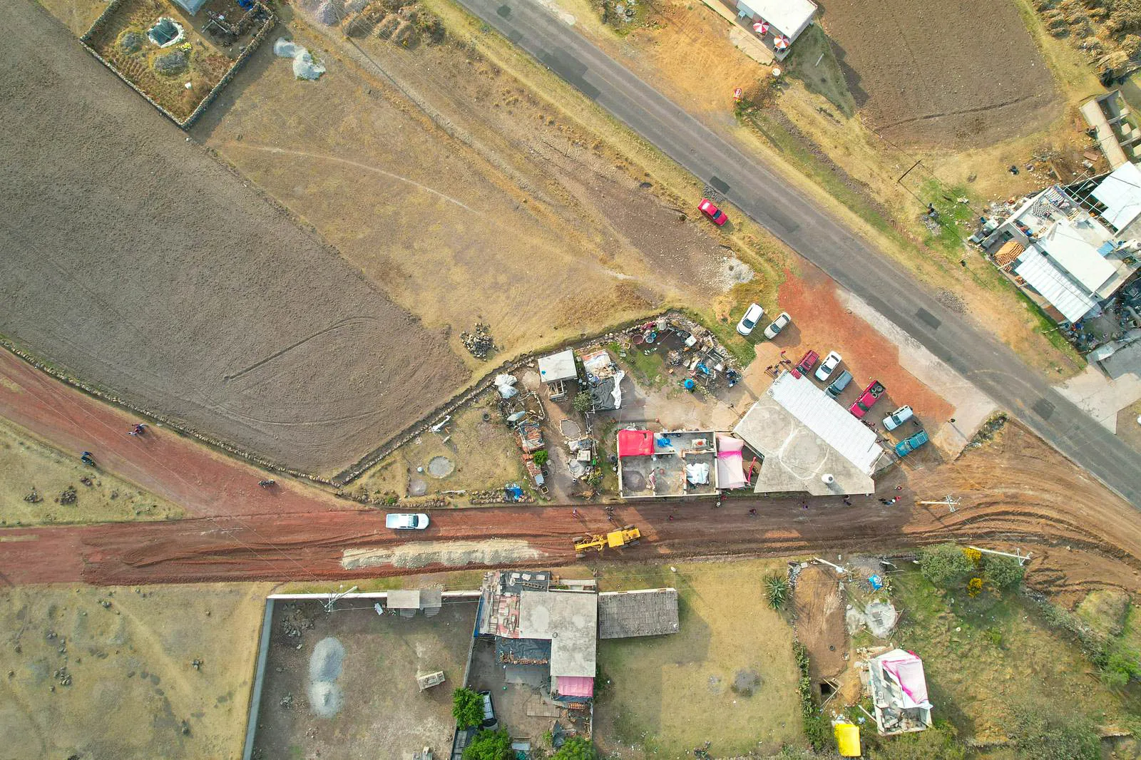 1680817578 Mejorar la infraestructura vial en nuestro municipio es una de jpg