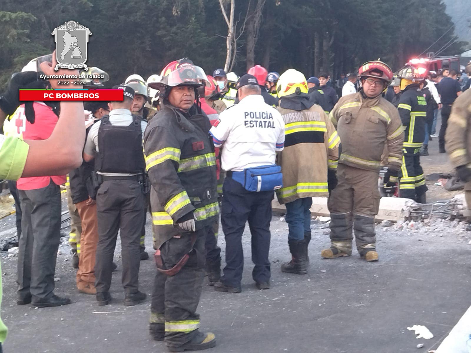 1680874594 248 EMERGENCIA En respuesta al accidente suscitado en el municipio