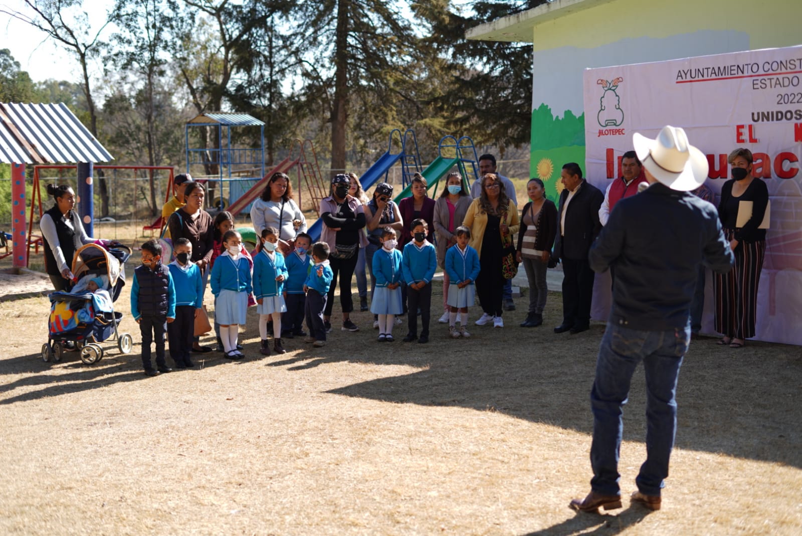 1680888499 50 InauguracionDeAula El Presidente Municipal de Jilotepec Lic Rodolfo Noguez