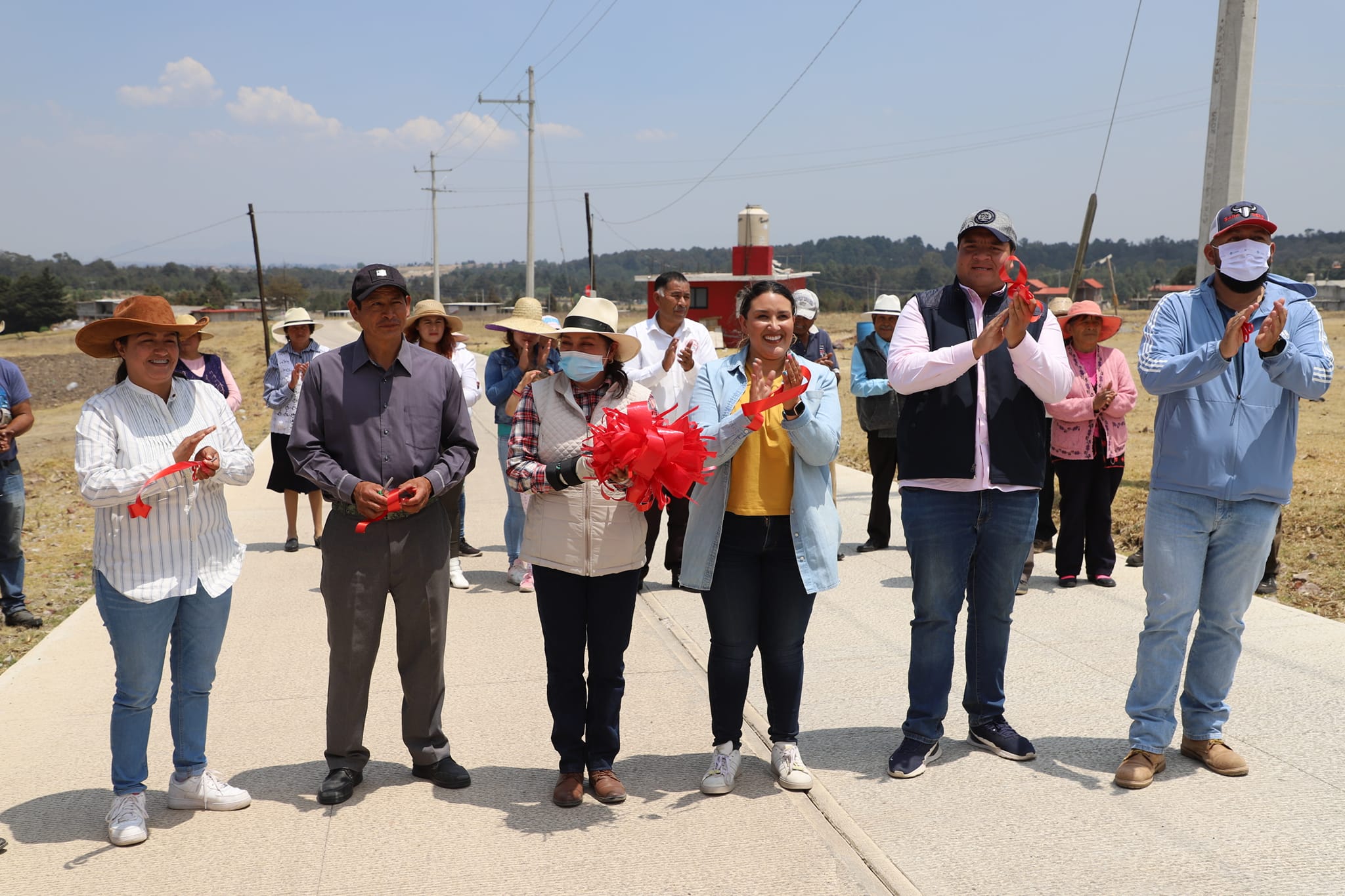 1680893483 897 En Ejido de Laguna Seca Primera Seccion las autoridades municipales