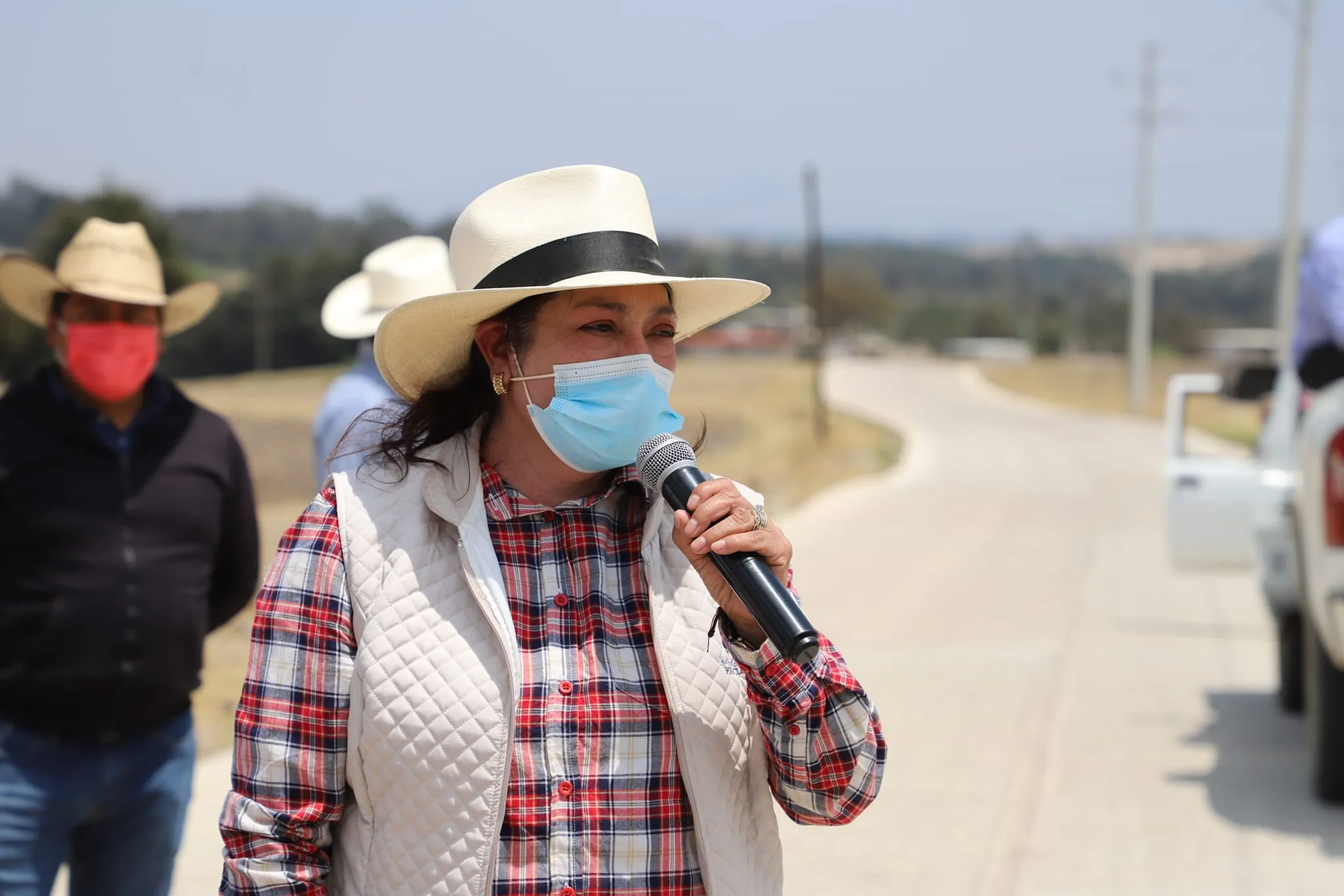 1680893530 En Ejido de Laguna Seca Primera Seccion las autoridades municipales jpg