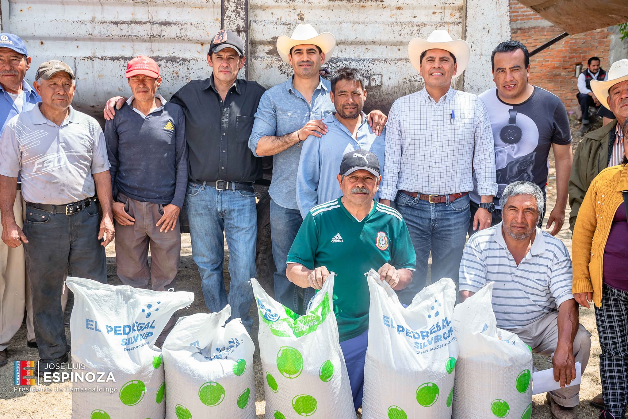 1680967761 949 Trabajando Juntos por el Campo Apoyando a los diferentes productores