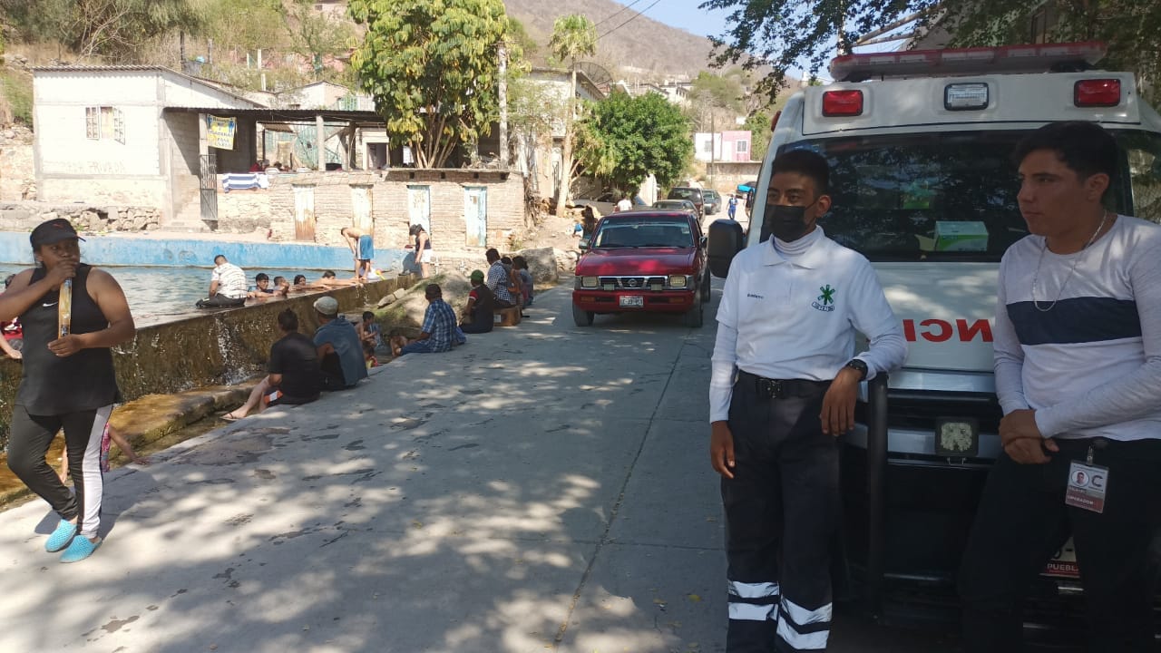 1681041858 172 Este SabadoDeGloria nuestros paramedicos se encuentran realizando un recorrido