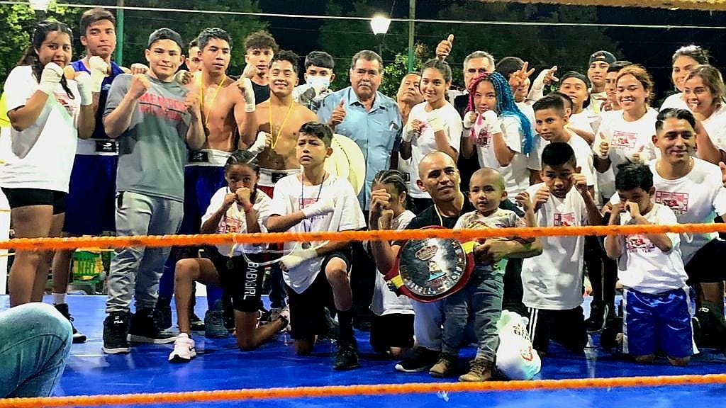 1681164915 935 Vivimos una gran exhibicion de box Hoy es un deporte