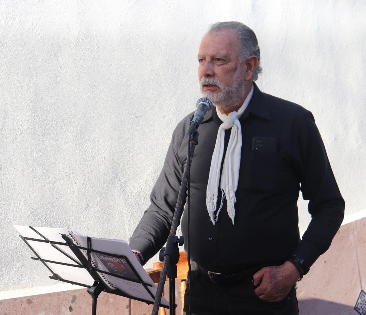 1681560925 729 Vivimos una tarde de Espanolerias el baile flamenco y la