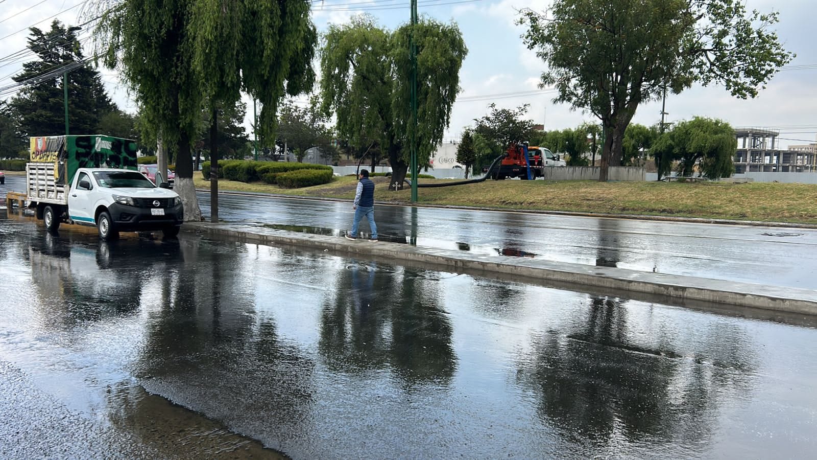 1681759697 982 Mantenemos en activo nuestros operativos ante la lluvia de esta