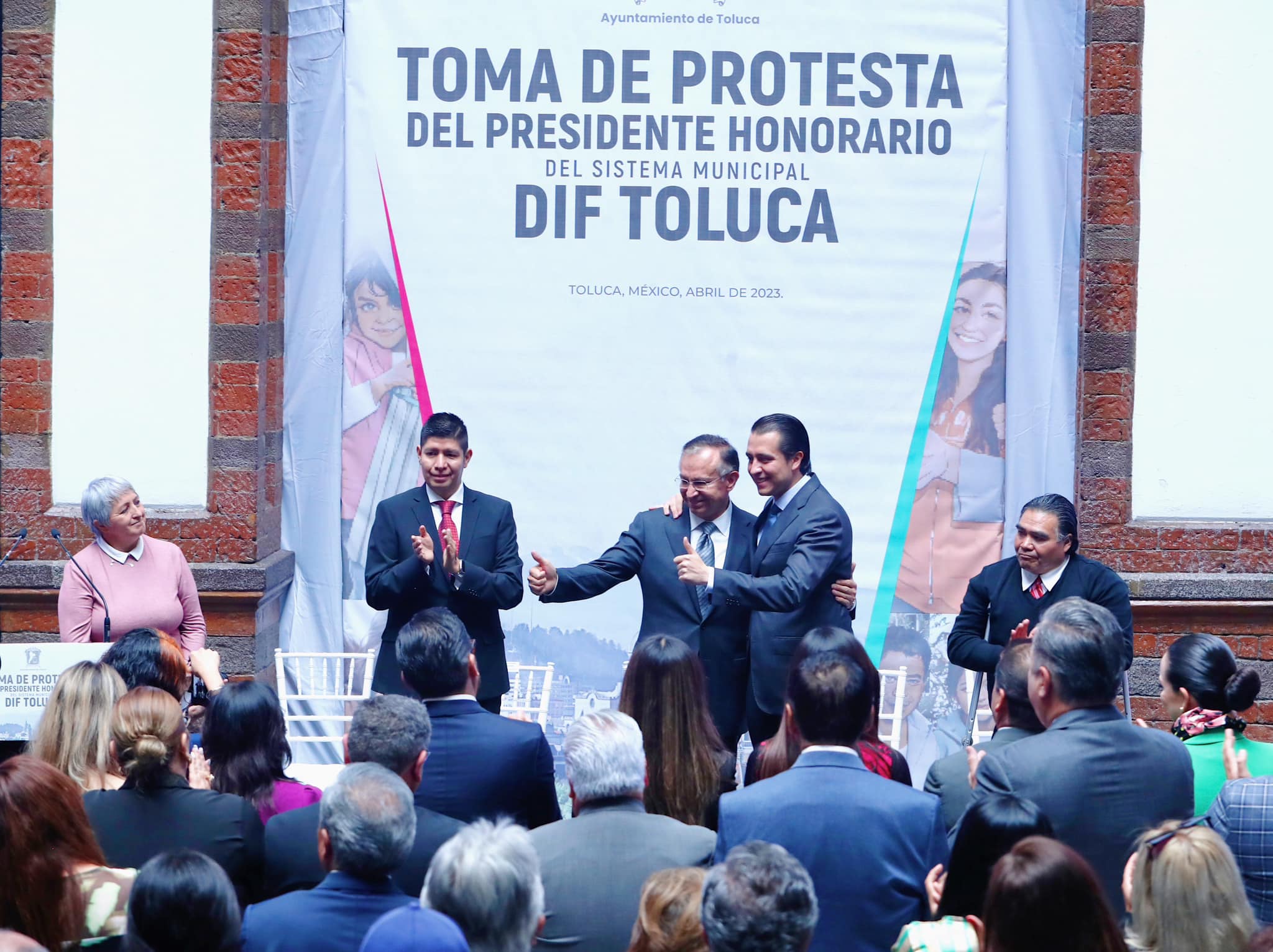 1681765890 221 Felicitamos a nuestro nuevo Presidente Honorario del DIF Toluca Ray