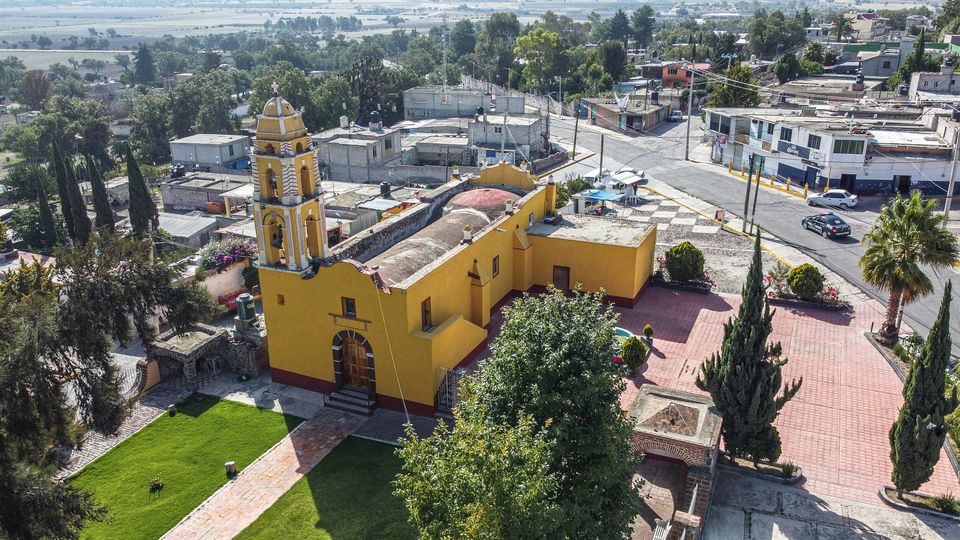 1682004765 Con esta bonita vista de la Iglesia de San