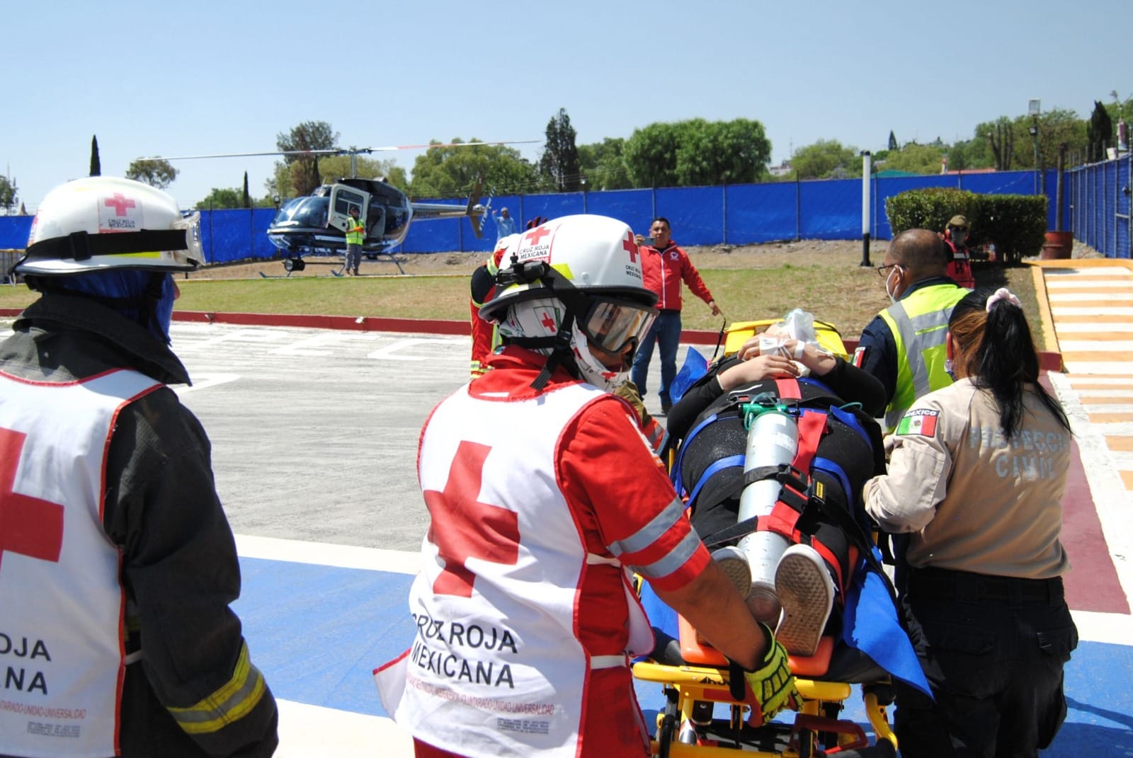 1682005582 367 La Cruz Roja Ecatepec se sumo a las actividades realizadas