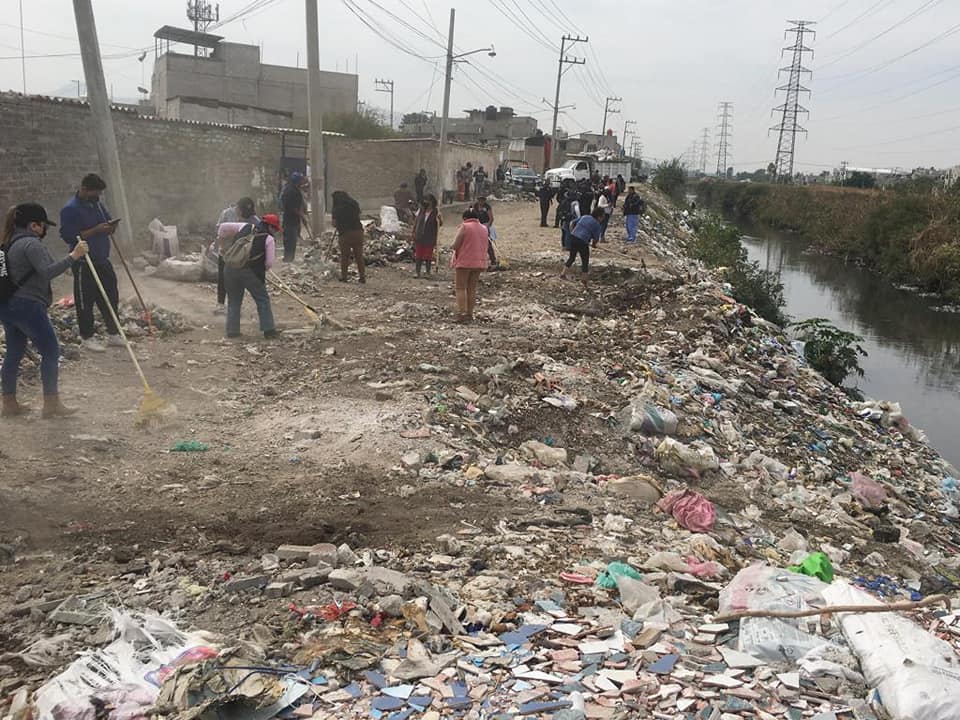 1682197548 DEMANDA CIUDADANA ATENDIDA EN CALLE CANAL RIO DE LA COMPANIA