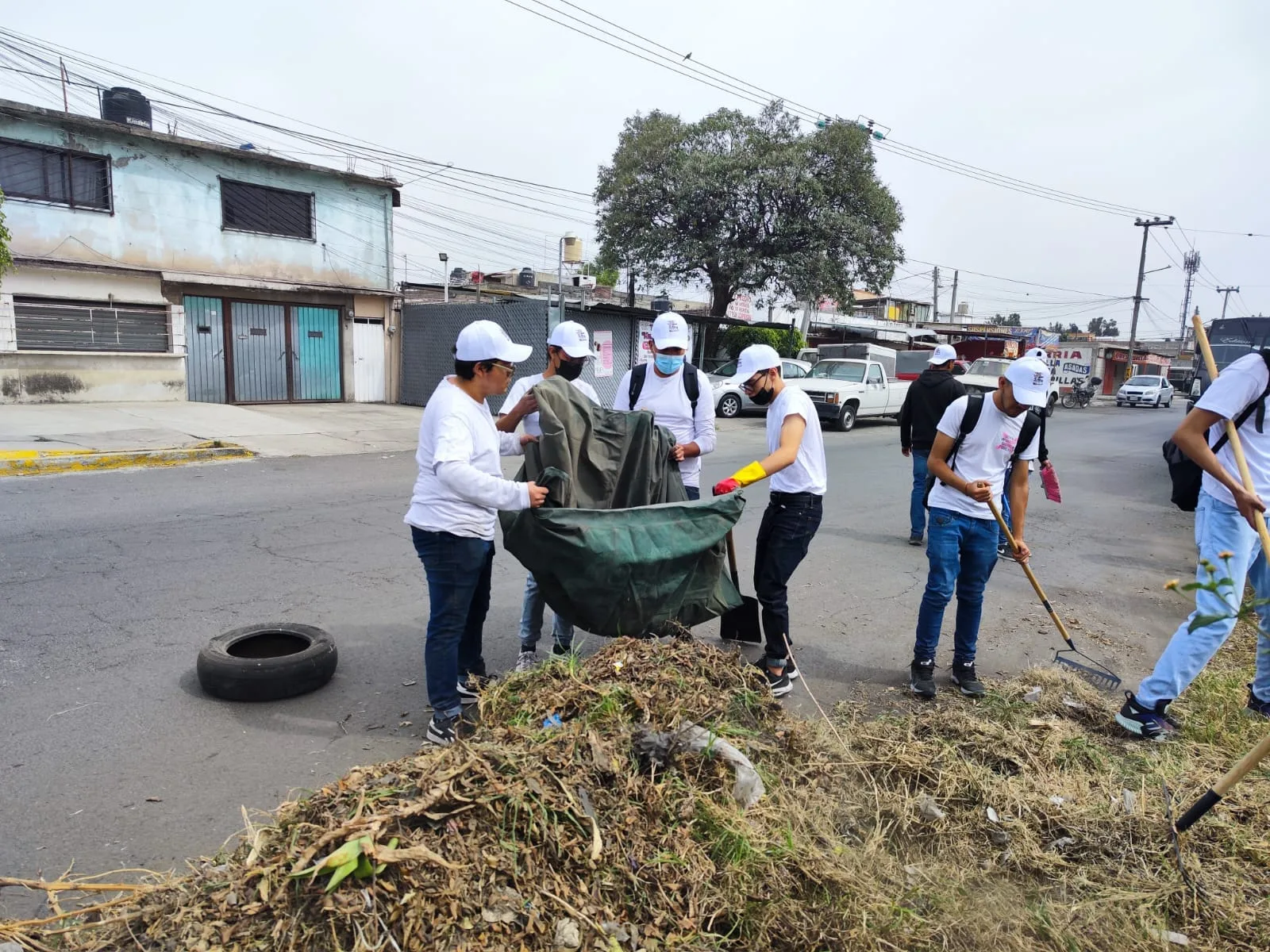 1682259631 Jovenes reclutas del ServicioMilitarNacional brindaron su esfuerzo a la comunid jpg