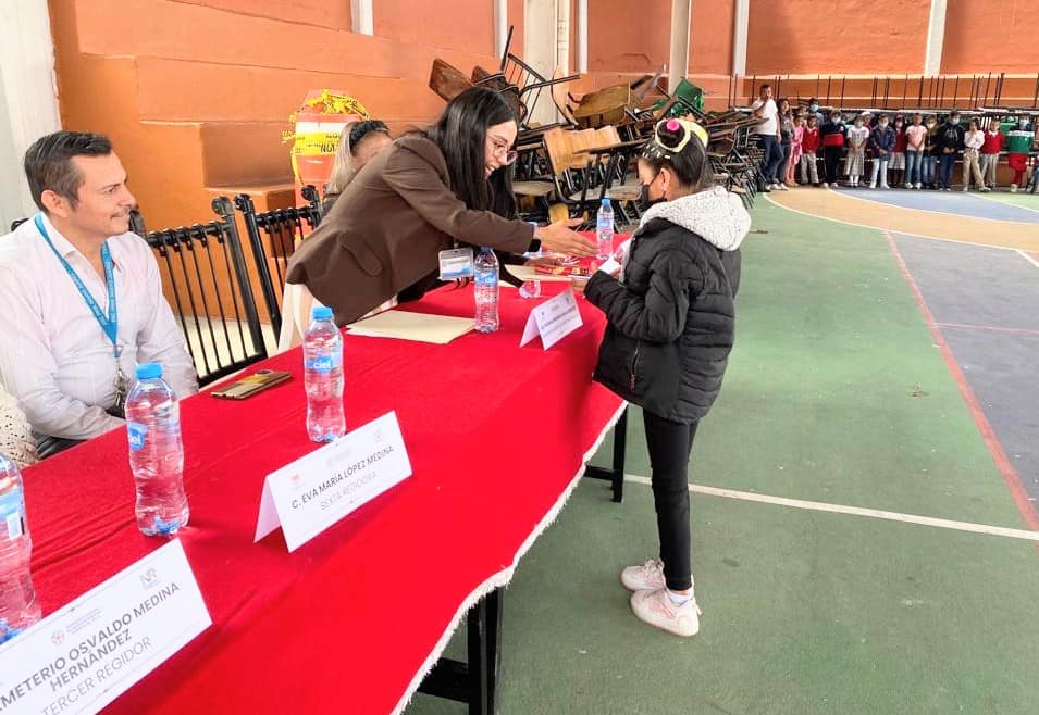 1682427624 10 Felicitamos a los ganadores del Primer Concurso de Dibujo Infantil