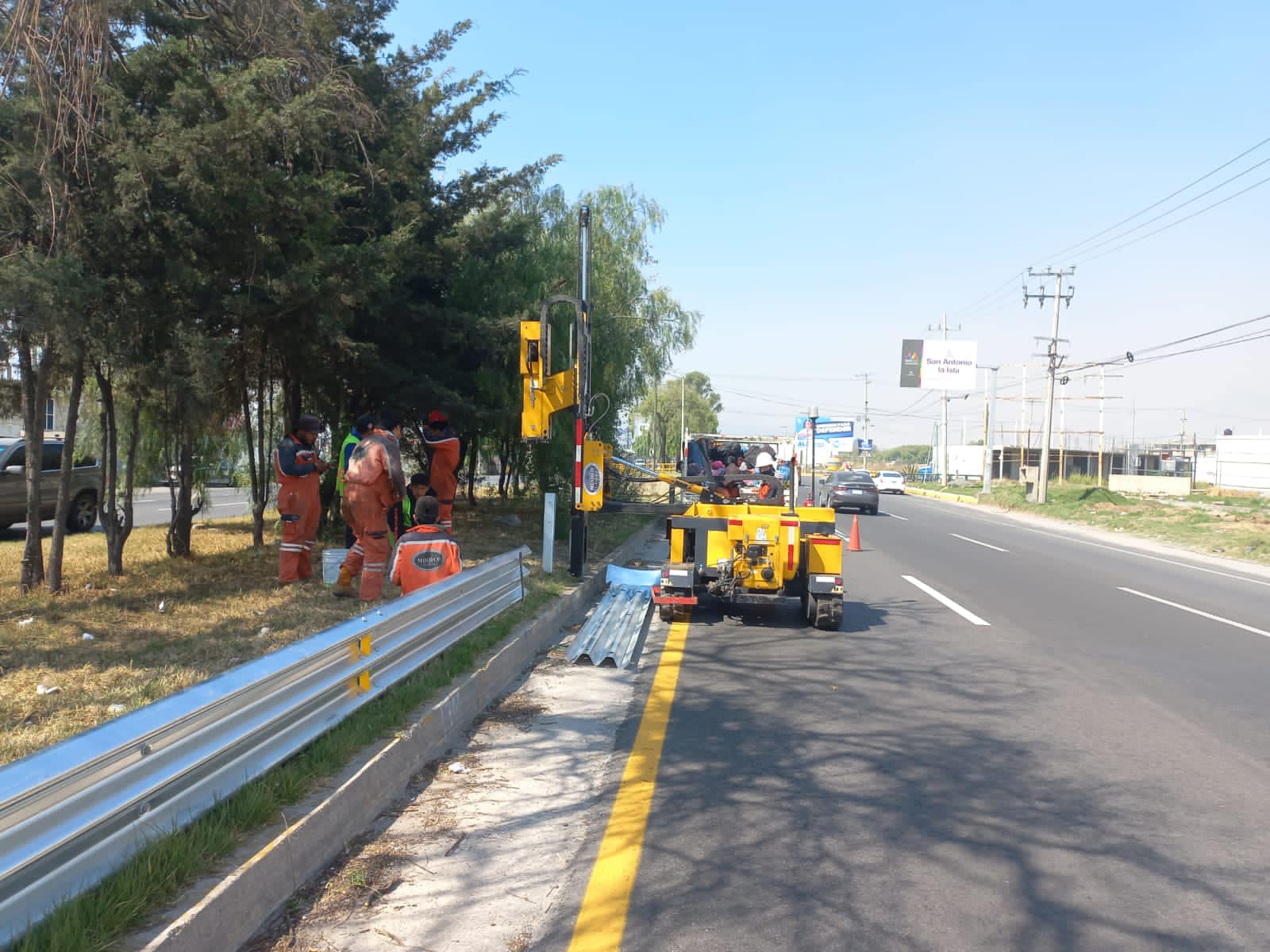 1682616357 Maneja con precaucion la Secretaria de Comunicaciones y Transportes esta