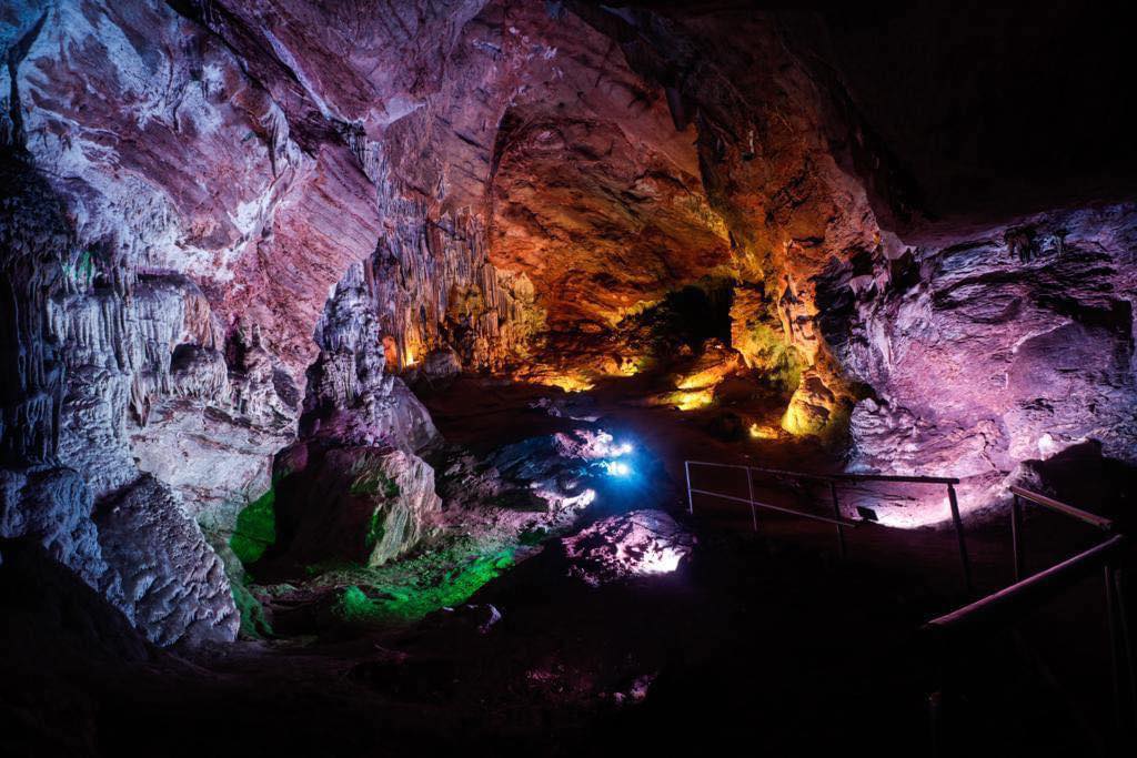 1682619738 En este fin de semana largo visita las Grutas de