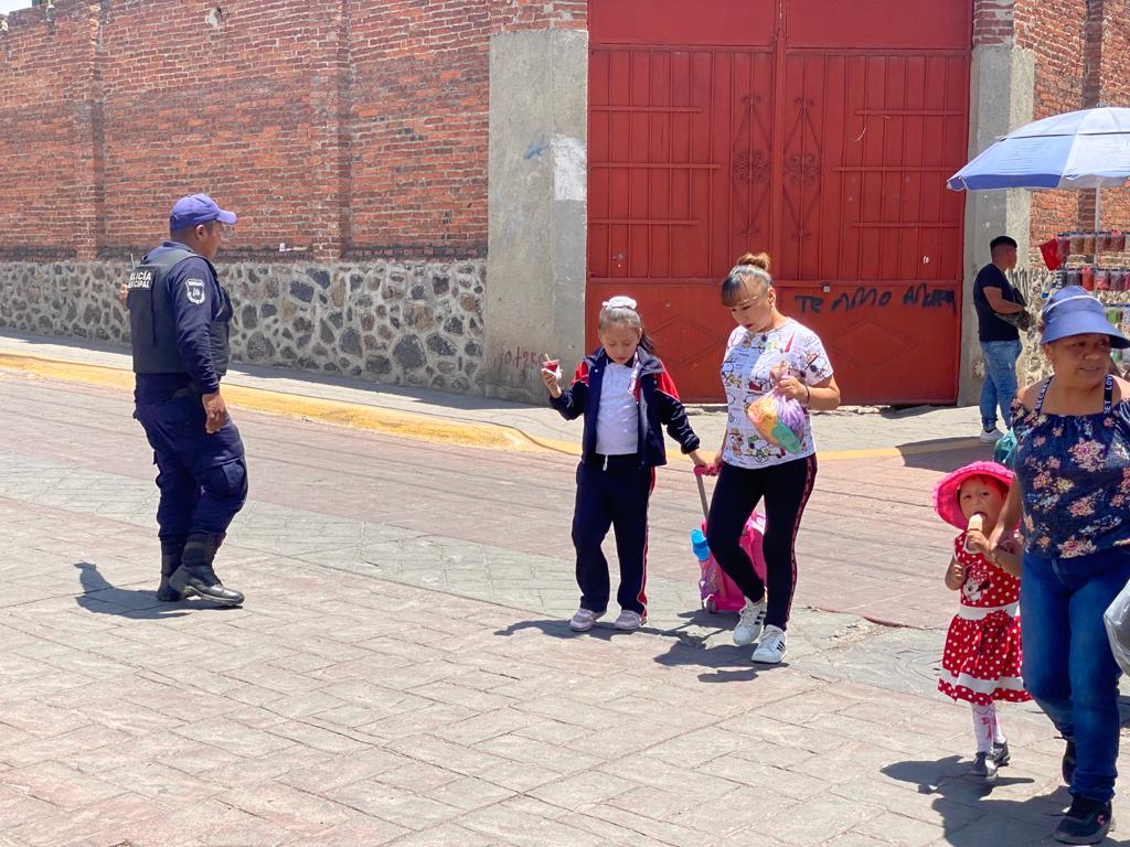 1682620350 231 La direccion de SeguridadPublica mantiene operativos en las zonas escolares