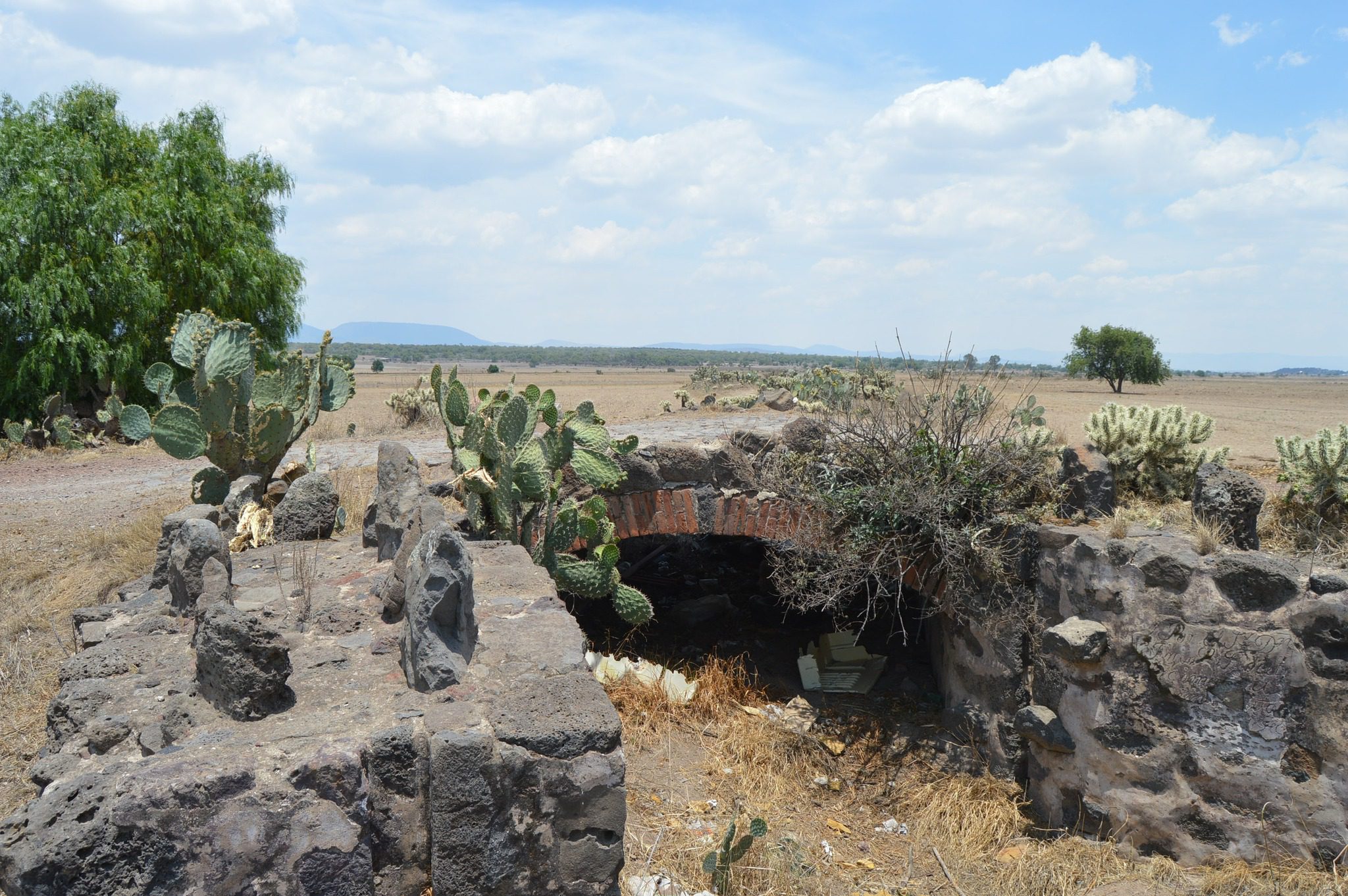 1682794711 596 ¿Conoces el PuenteDePiedra de Presa del Rey Un antiguo lugar