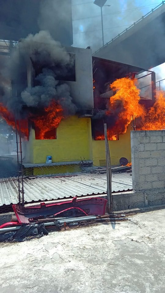 1682861903 960 UltimaHora Bomberos de nuestra Direccion de ProteccionCivil controlaron un i