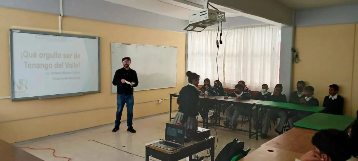 Este miercoles nuestro vicecronista municipal ofrecio la charla ¡Que orgullo jpg