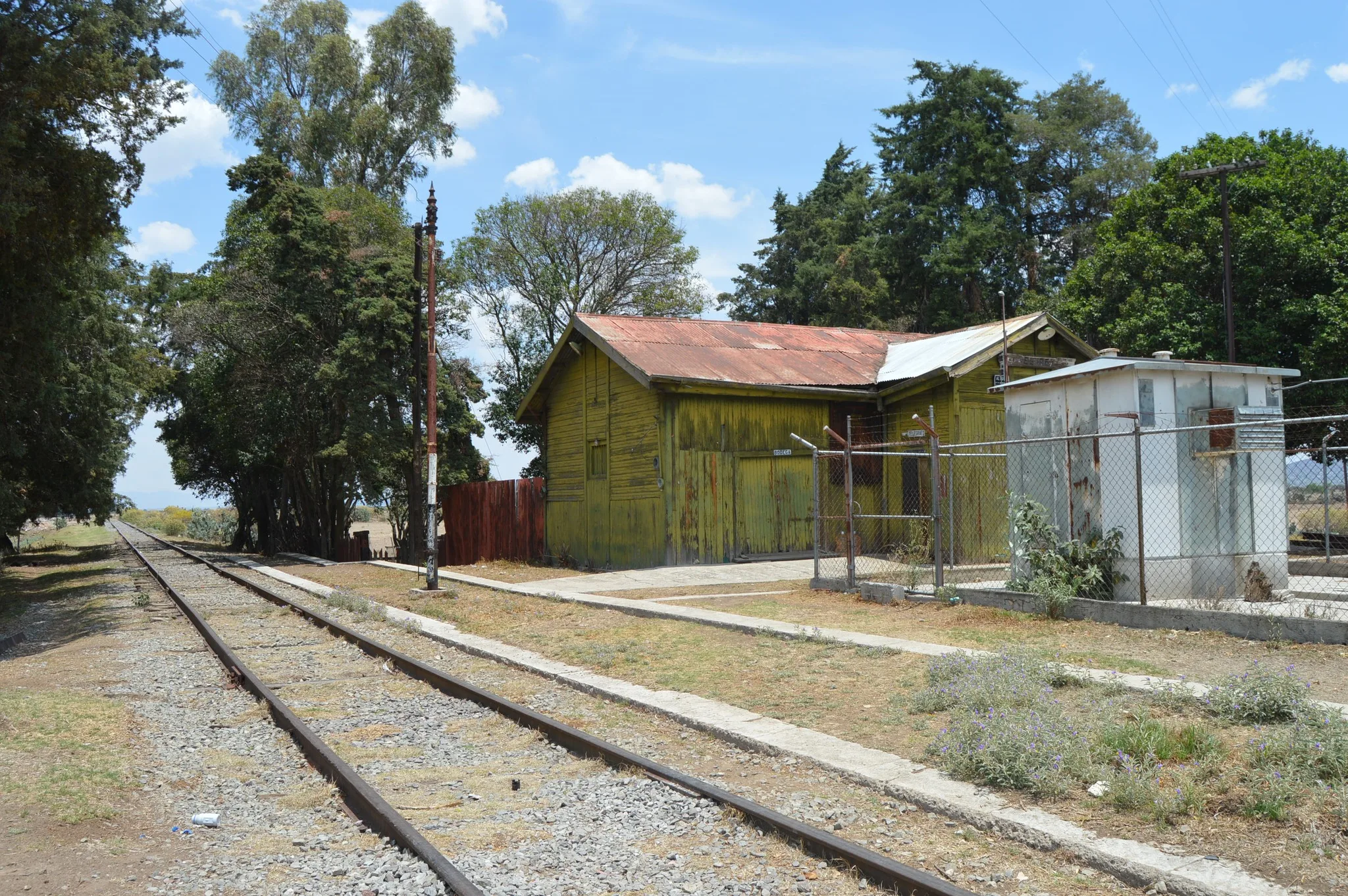 ¿Conoces la antigua estacion Empalme del Rey Se trata de jpg