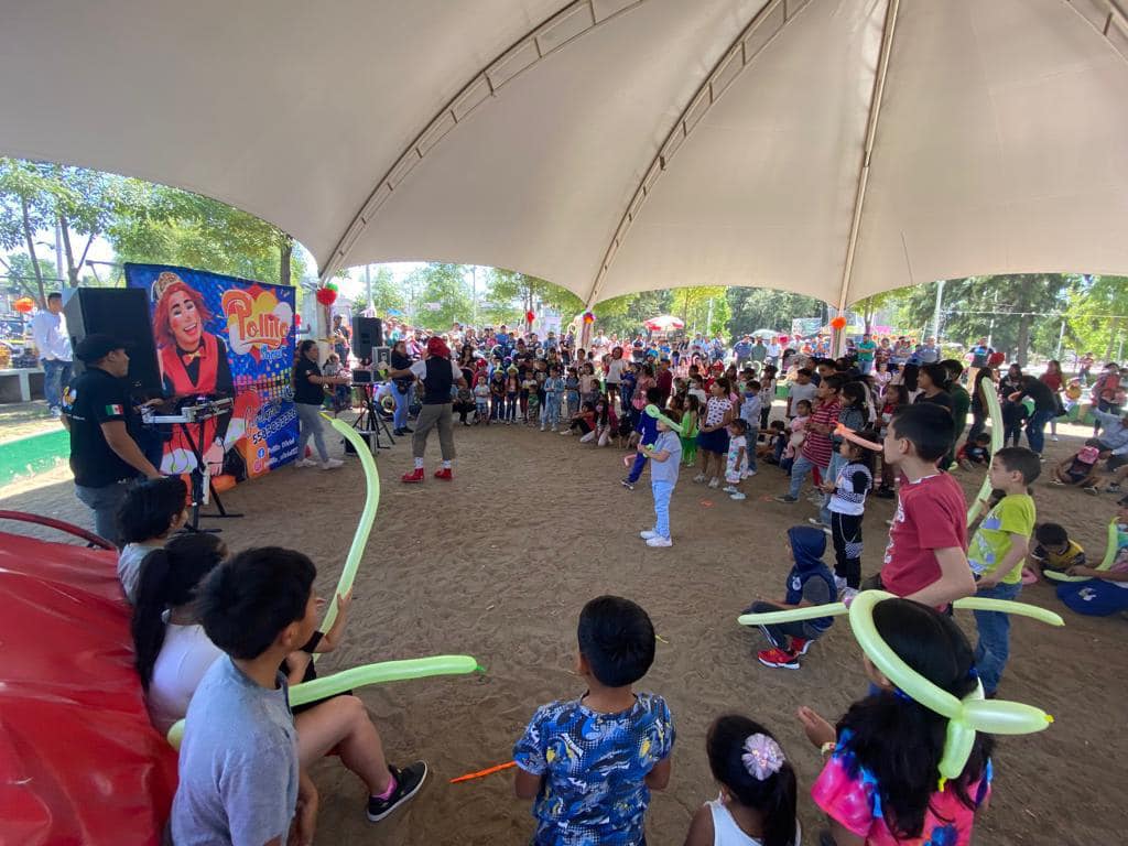 1682961977 213 La caravana del DiaDelNino tambien llevo alegria y felicidad a