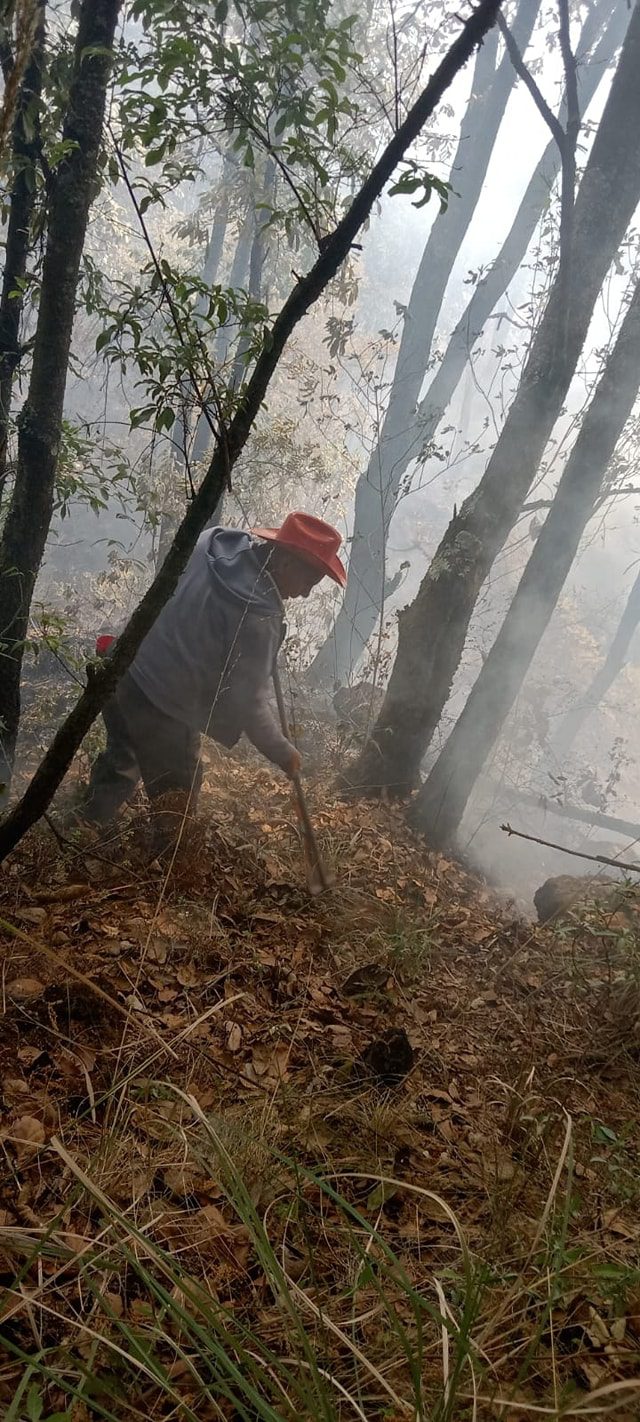 1682963493 714 En estos momentos mantenemos trabajos para sofocar un incendio forestal