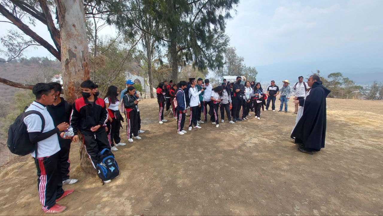 1683382519 TurismoParaTodos Recibimos a los alumnos del CBT de Ozumba