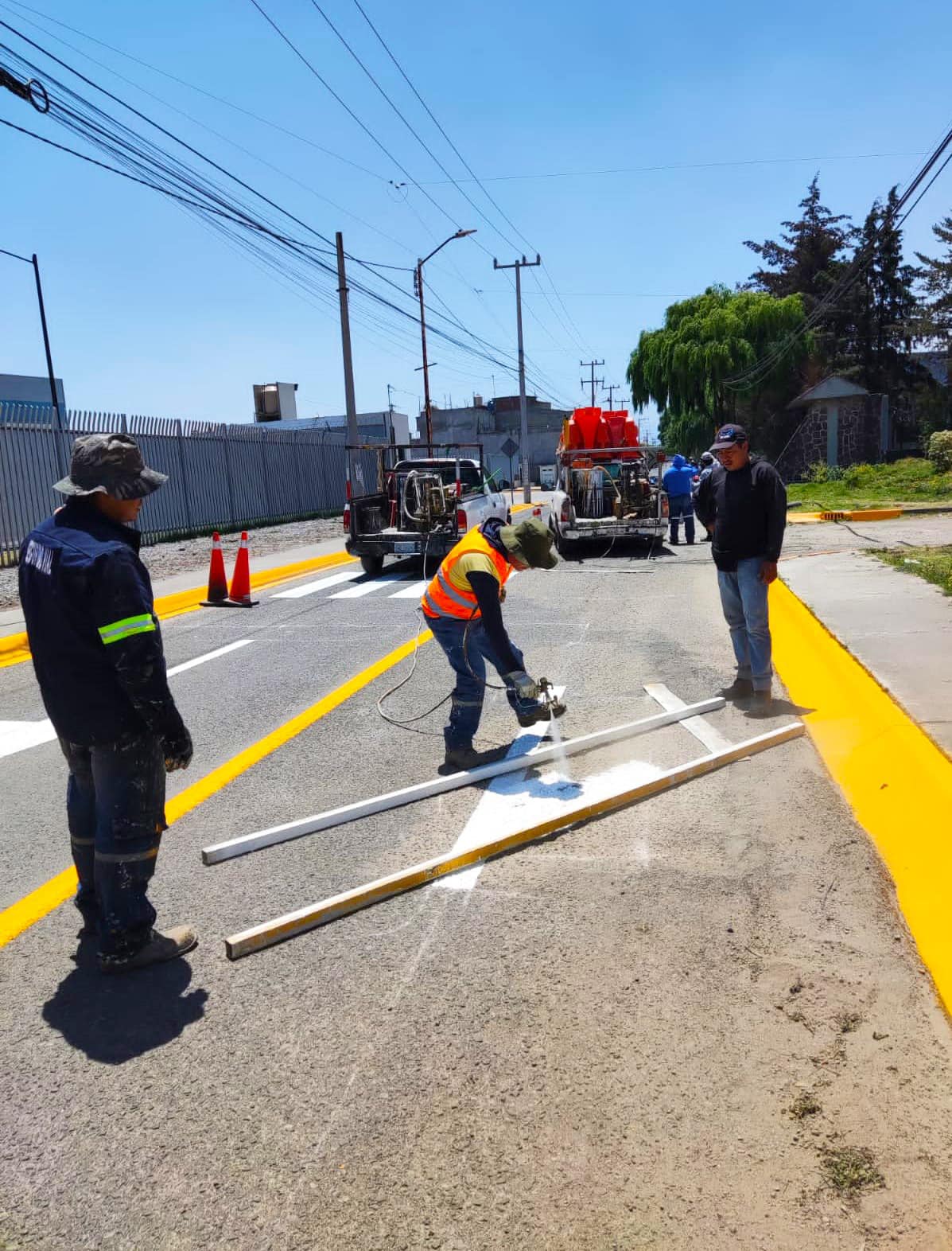 1683404846 189 ¡Queremos que circules seguro las calles de Toluca Nuestro equipo