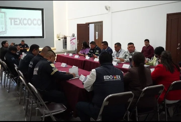 1683563651 Reunion de seguridad entre distintas instancias y gobiernos municipales Texco jpg