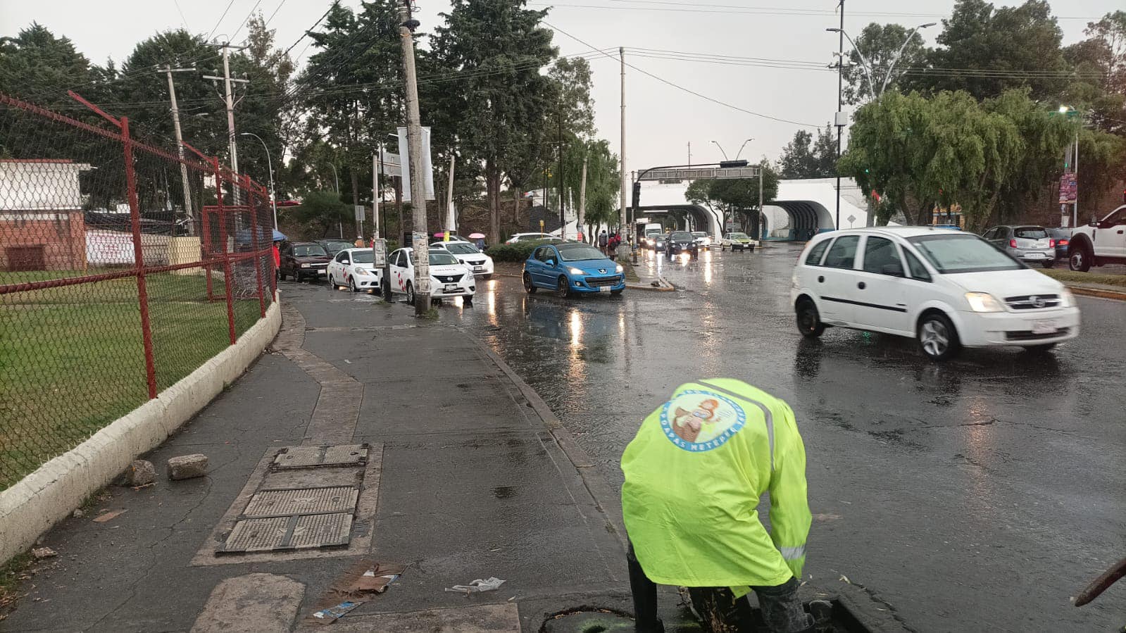 1683579256 483 Llueve en Metepec y estamos atentos a tus reportes