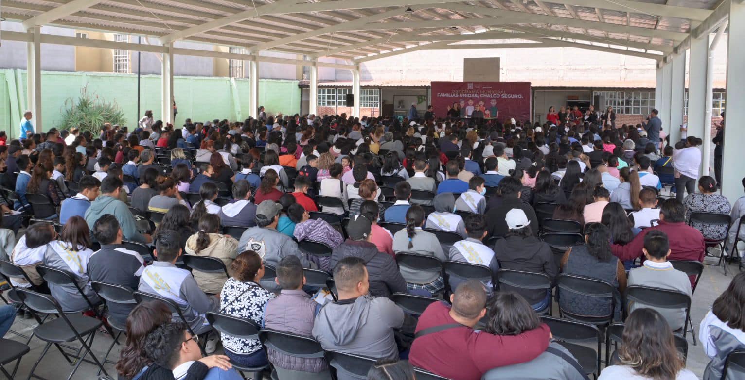 1683589007 470 La Direccion de Educacion sigue uniendo famiias para alejar a