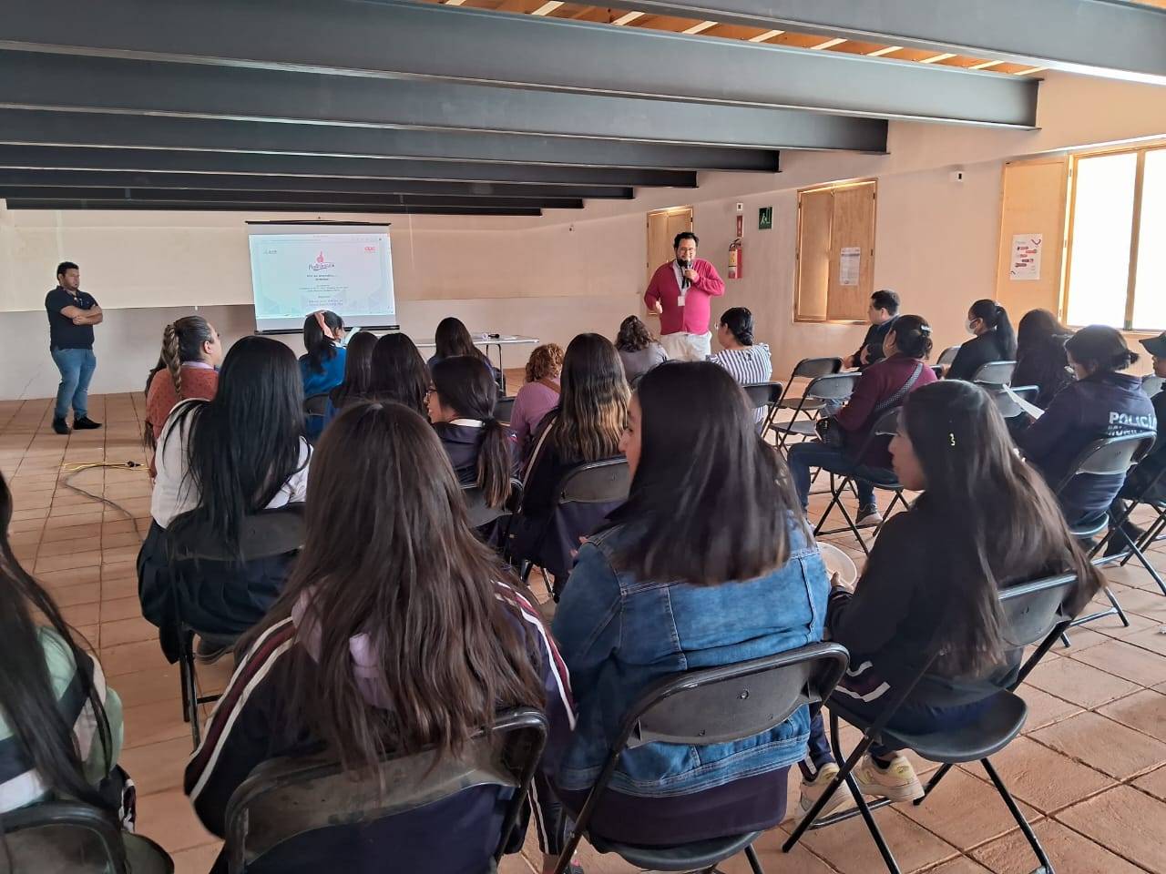 1683722138 875 La participacion de la mujer en el espacio publico cumple