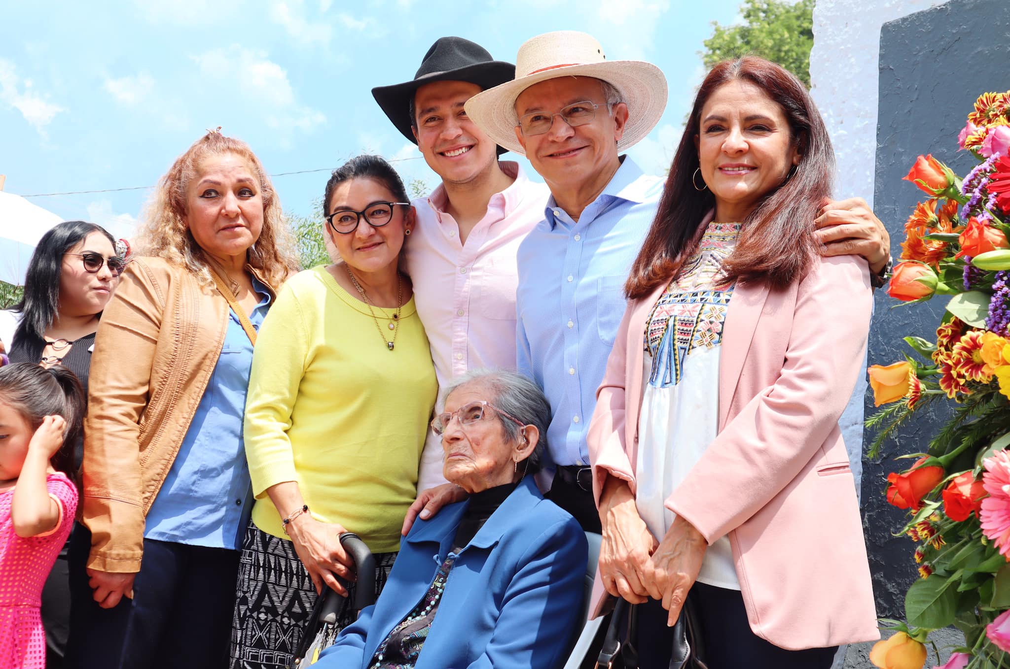 1683751807 Celebramos el DiaDeLasMadres con mas de 500 mamas toluquenas en