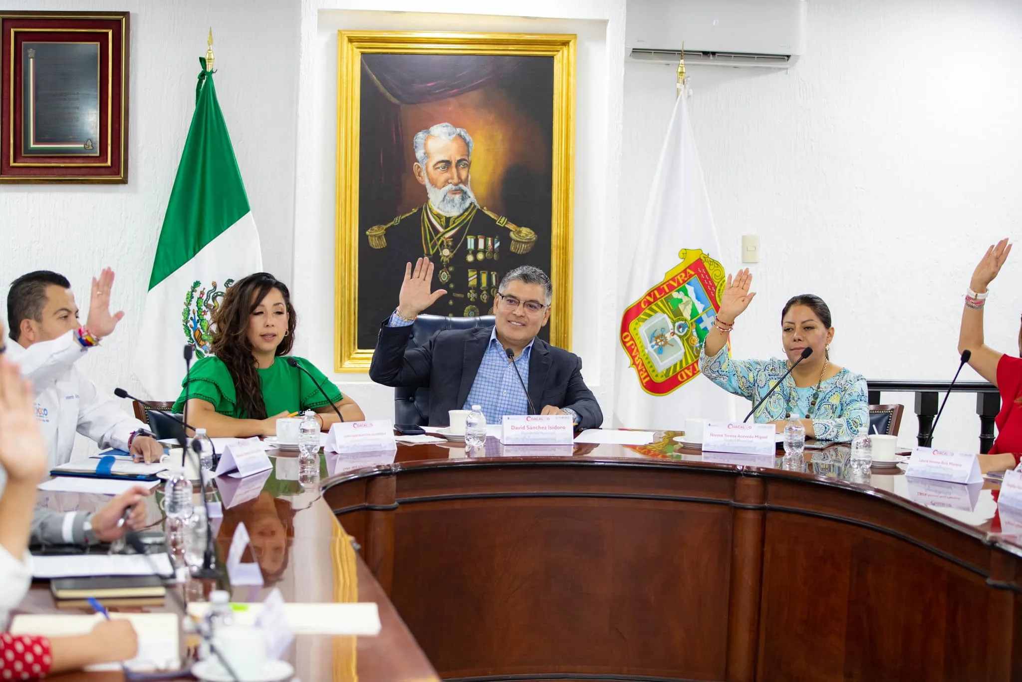 1683898757 Nuestro presidente municipal David Sanchez Isidoro encabezo la sesion extraord jpg