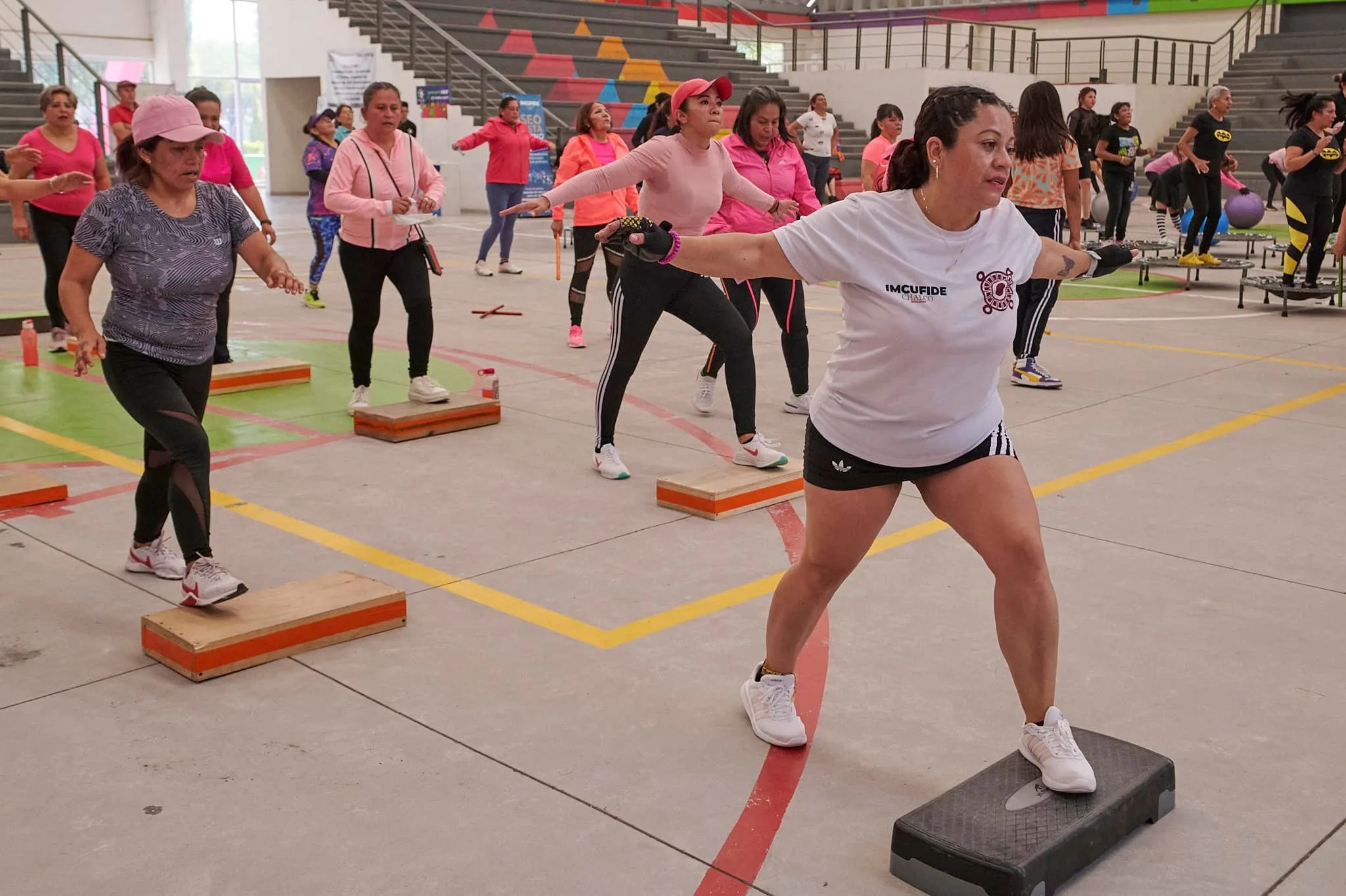 1683921618 Seguimos festejando el DiaDeLasMadres con deporte para activar el cuerpo jpg