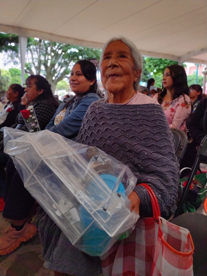 1684106076 90 Felicidades a todas las mamas que se llevaron un detalle