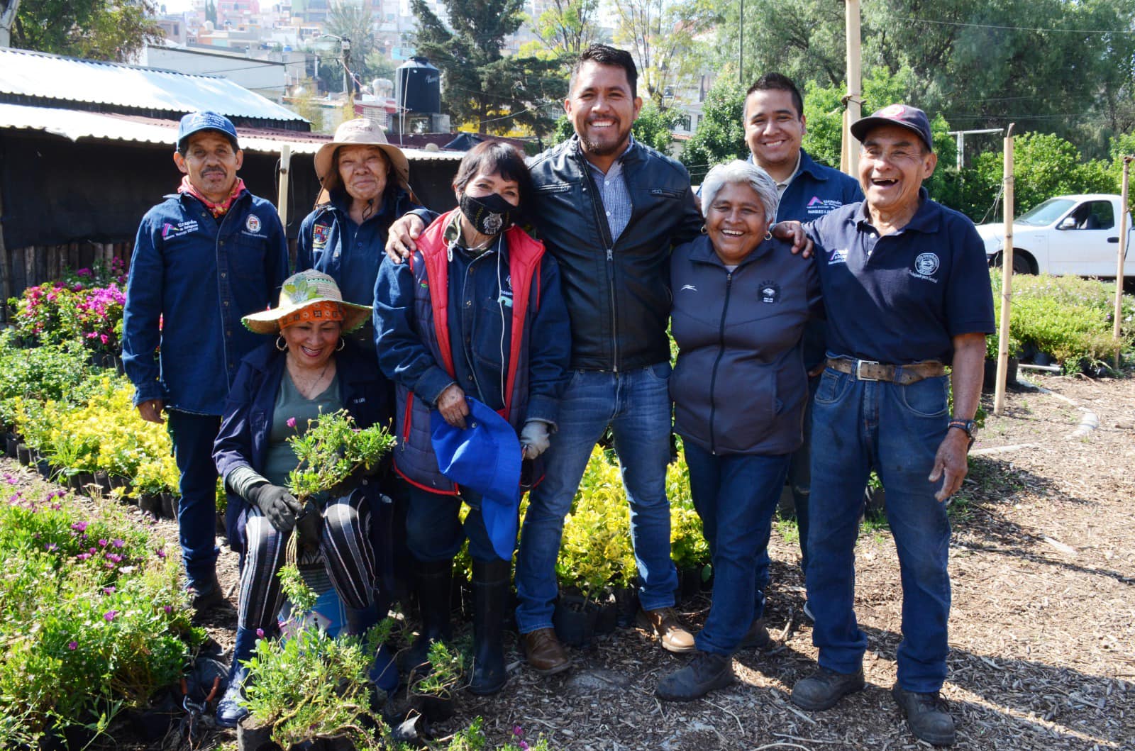 1684180424 Hoy en el Dia del Jardinero celebraremos a estas personas