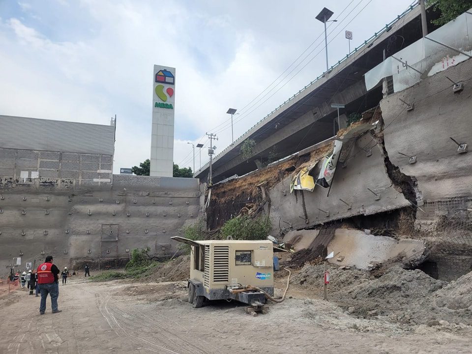 1684445784 777 Toma tus precauciones Esta tarde atendemos el colapso de un