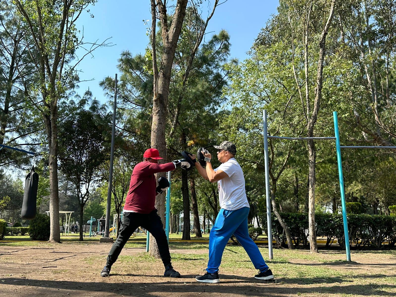 1684598914 270 ¿TE GUSTARIA ENTRENAR BOX Pegale un KO al sedentarismo y