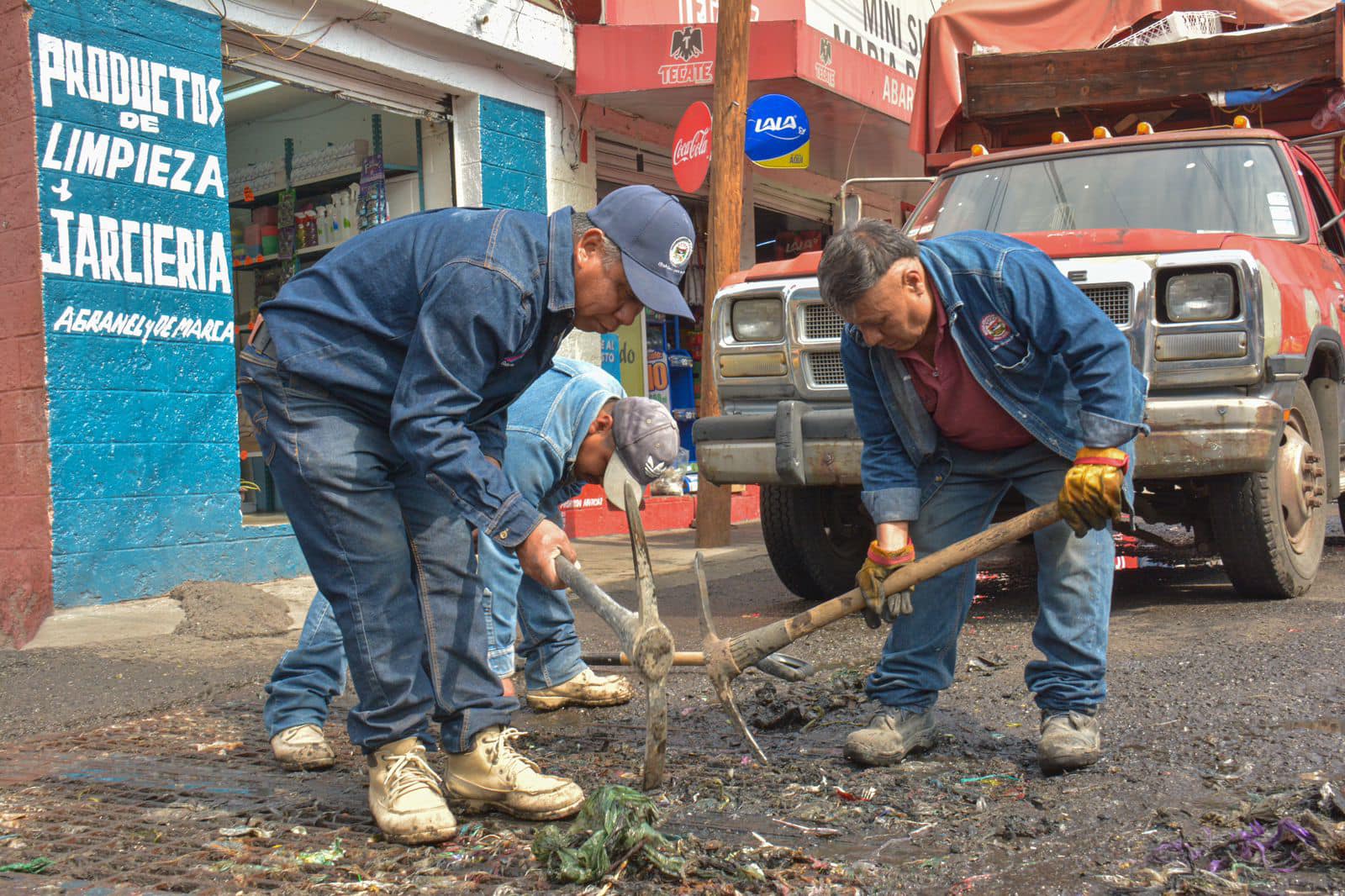 1684949724 804 Con el programa UnidosTrabajandoPorTuColonia continuamos brindando mantenimien