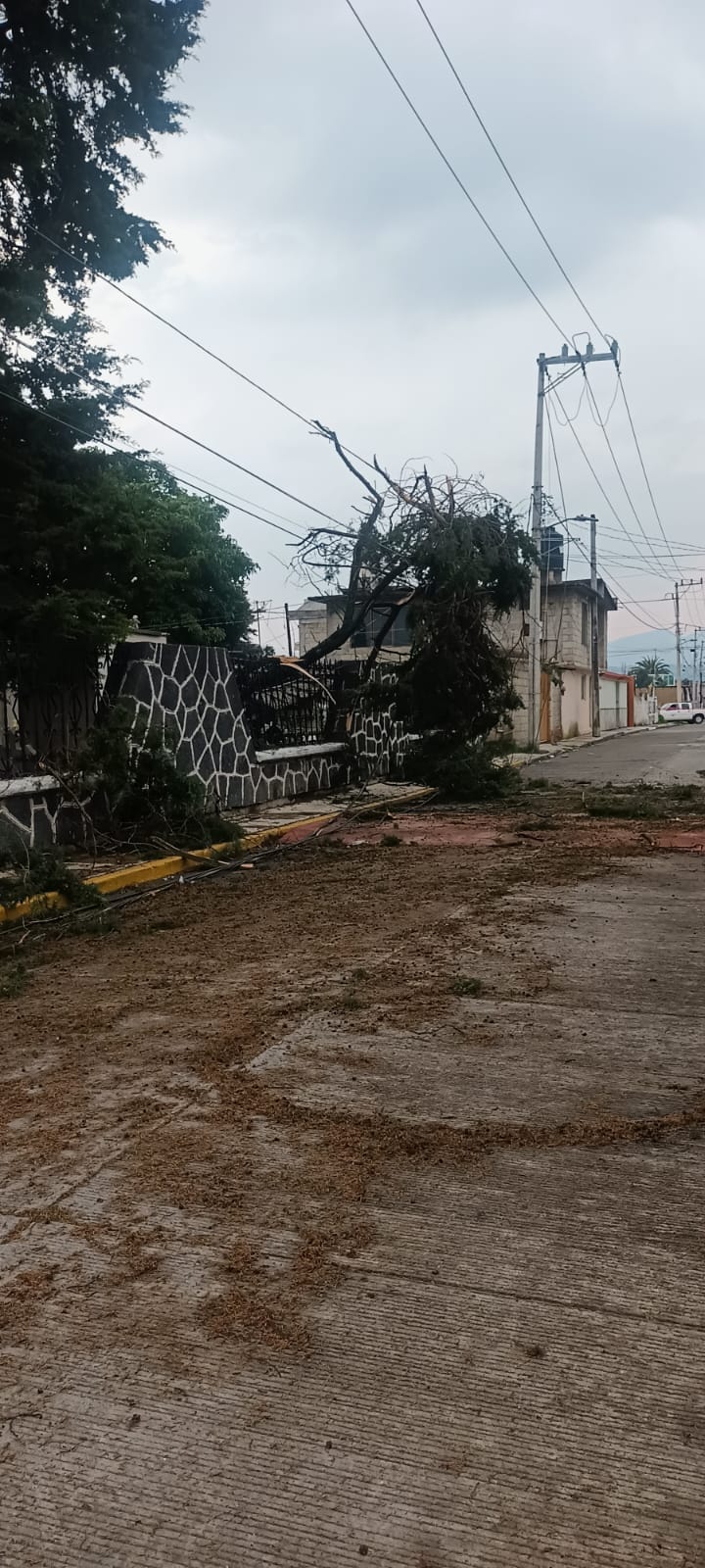 1685140821 681 AVISO IMPORTANTE Derivado de las fuertes lluvias hubo algunos incidentes