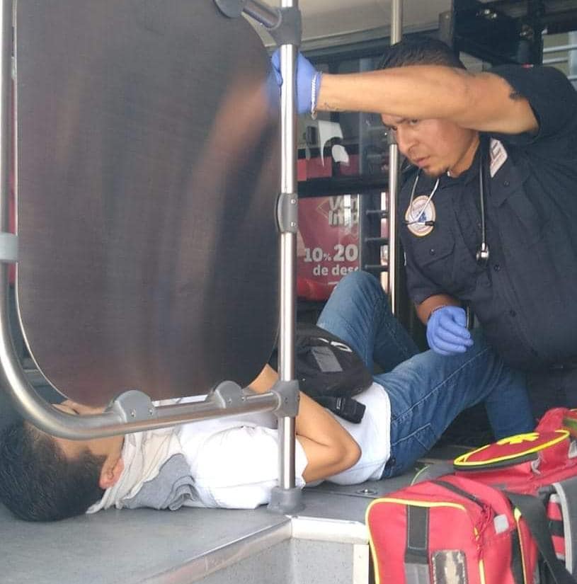 1685474488 752 Nuestros paramedicos de Proteccion Civil y Bomberos Ecatepec brindaron una