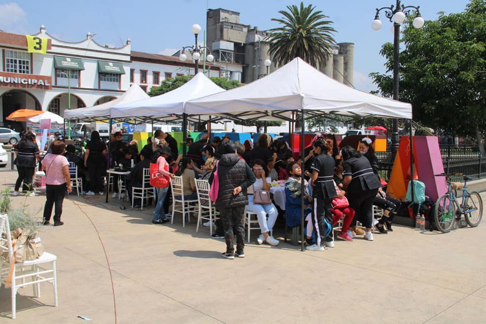 1685576416 Con gran exito se llevo a cabo la JornadaDeSalud Belleza