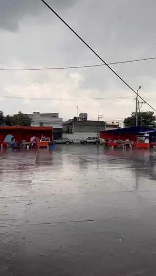 Llueve en Metepec jpg