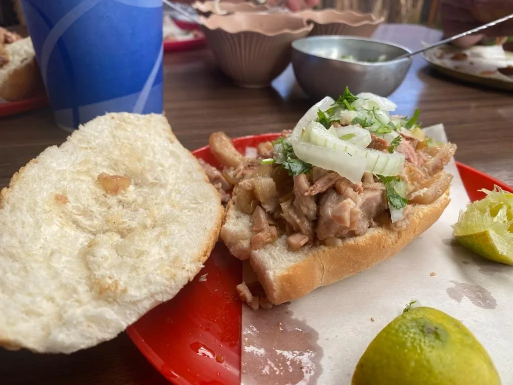 ¿Que tal te caeria una deliciosa torta de carnitas Comenta jpg