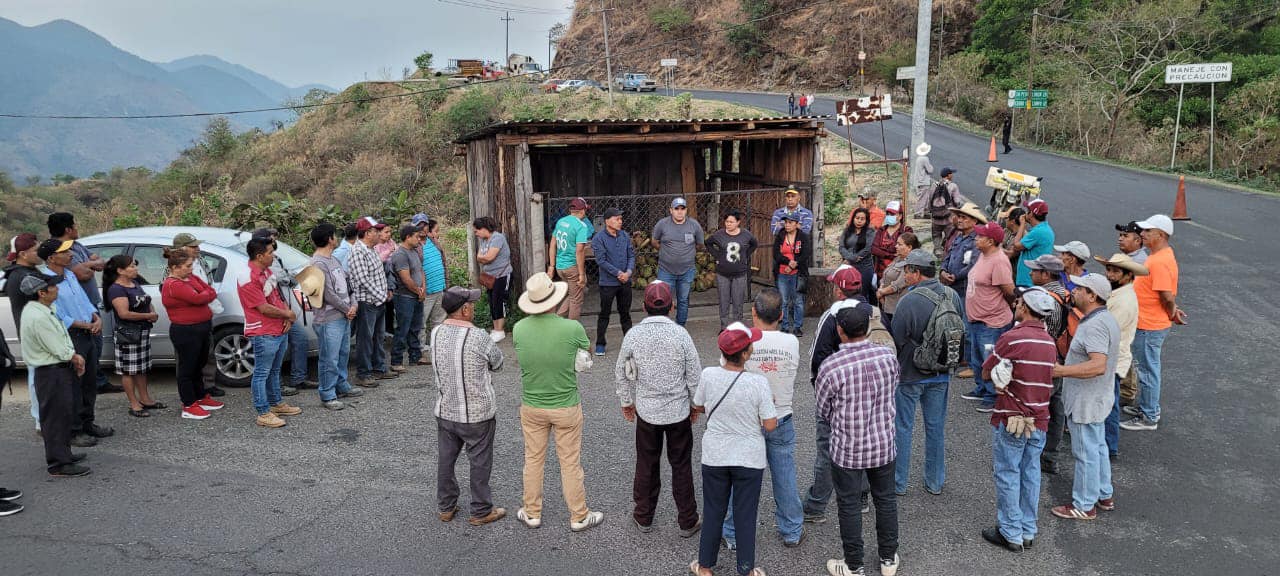 1686228631 36 Encabezo Mtro Crisoforo Hernandez Mena campana de recoleccion de residuos