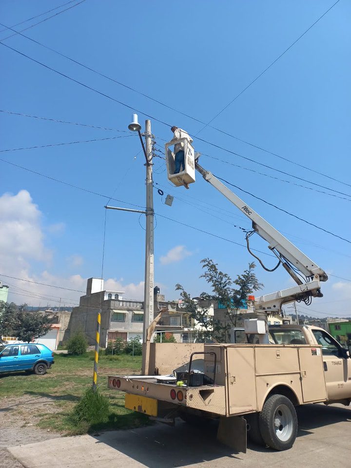 1686262636 680 A traves de la Direccion de Alumbrado y Electrificacion llevamos