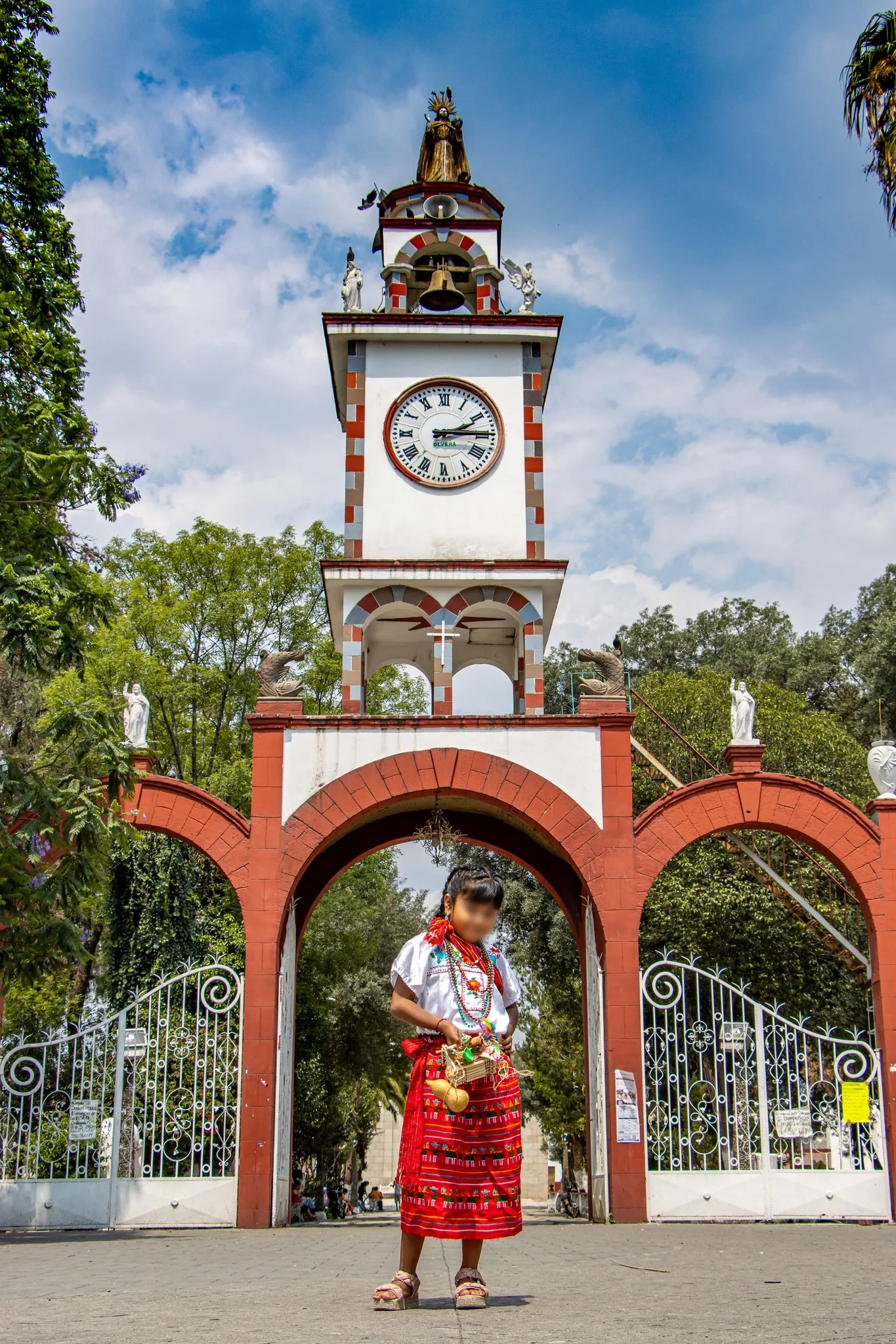 1686265827 Dia de Corpus Christi Dia de las mulas jpg