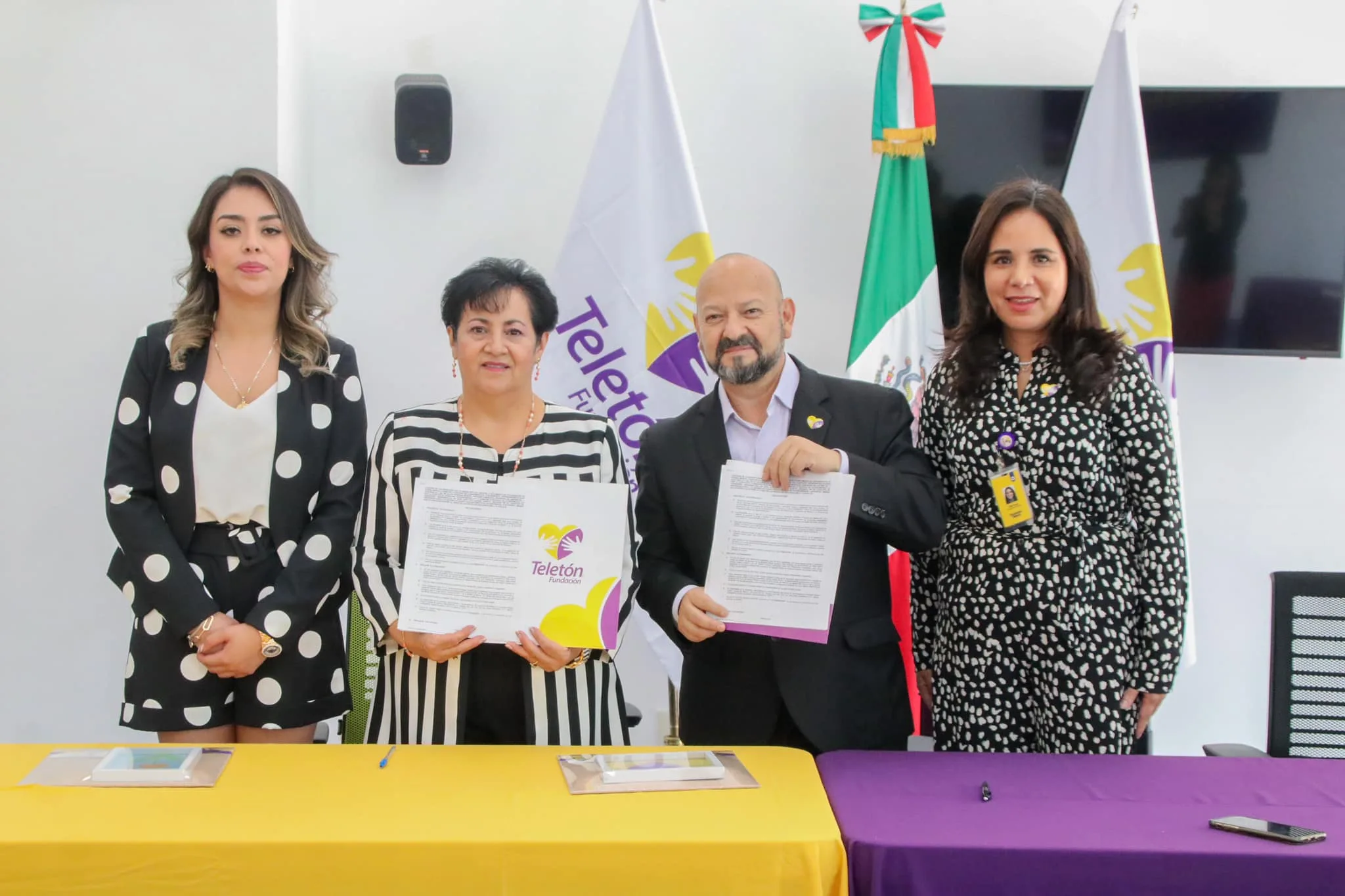 1686335013 Felicitamos al Sistema Municipal DIF Soyaniquilpan por la firma del jpg